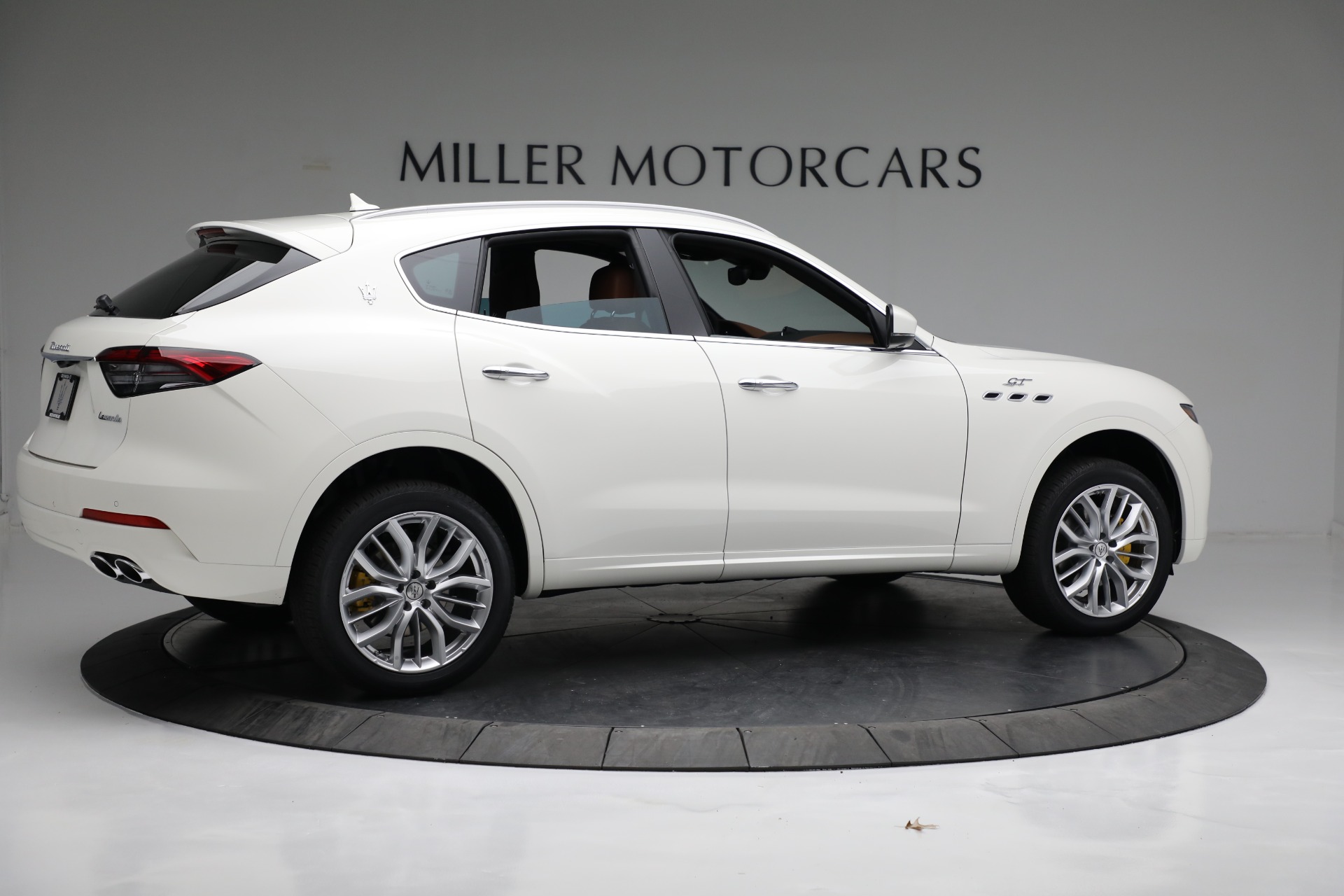 New-2022-Maserati-Levante-GT