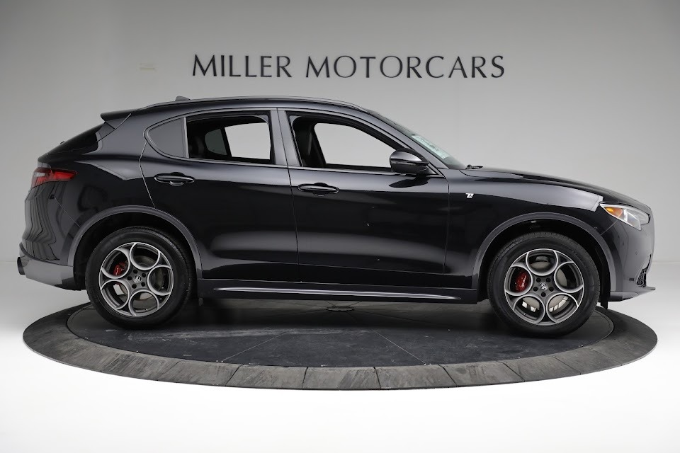 Used-2022-Alfa-Romeo-Stelvio-Ti