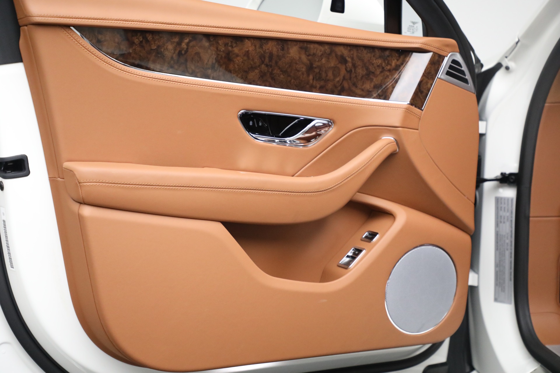 Used-2021-Bentley-Flying-Spur-V8