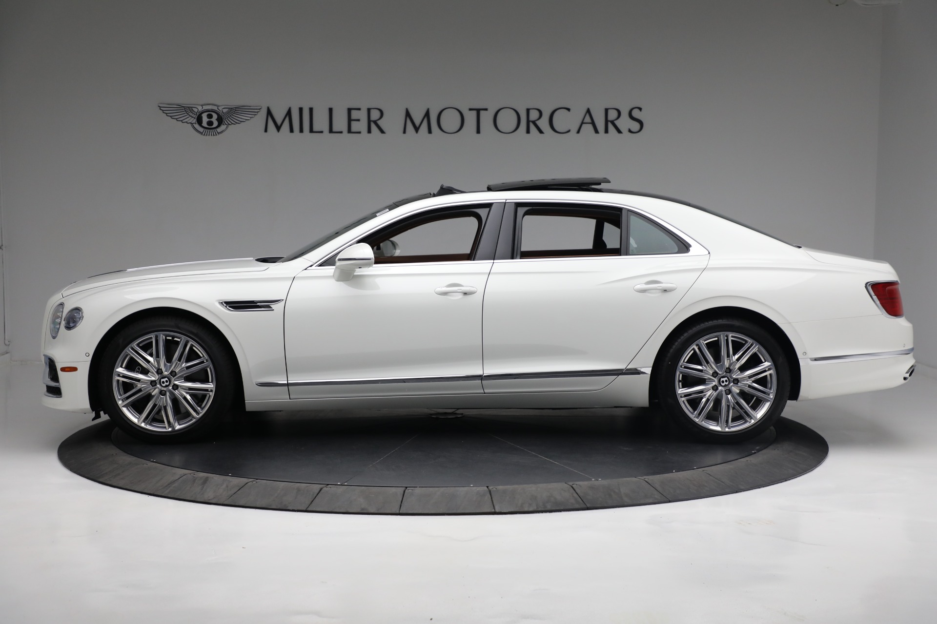 Used-2021-Bentley-Flying-Spur-V8