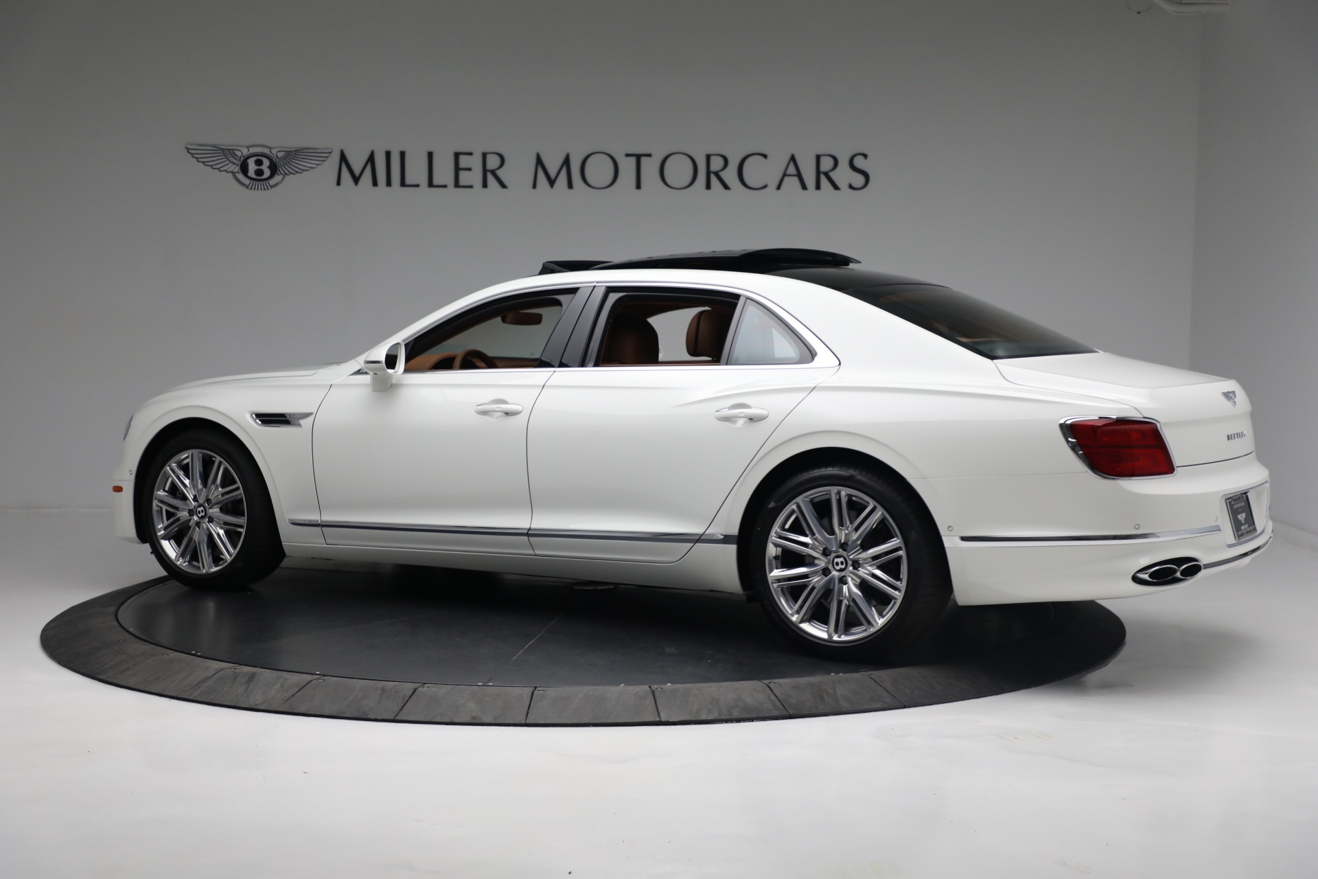 Used-2021-Bentley-Flying-Spur-V8