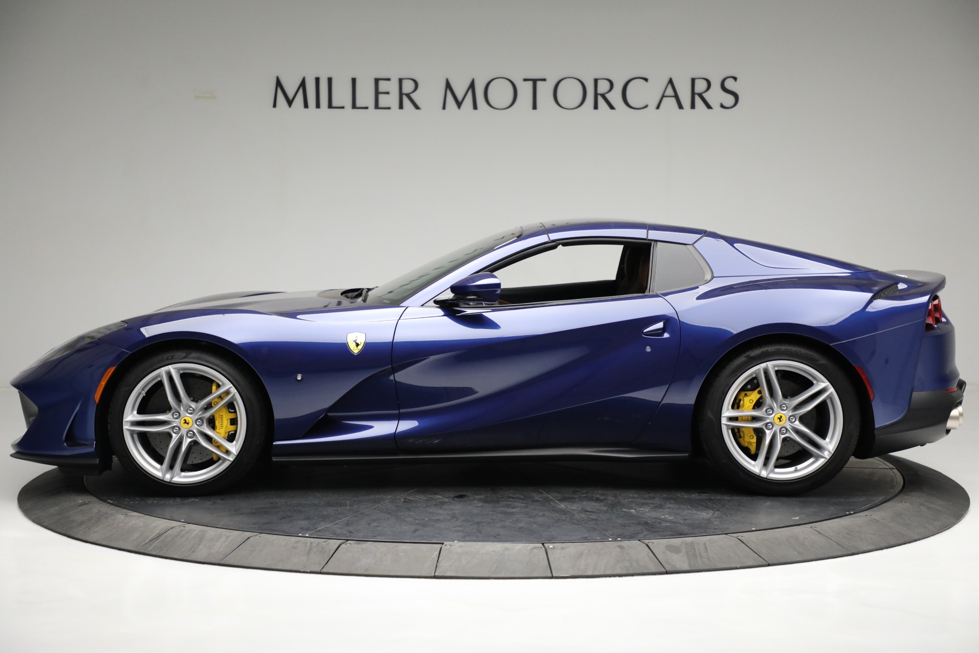 Used-2021-Ferrari-812-GTS