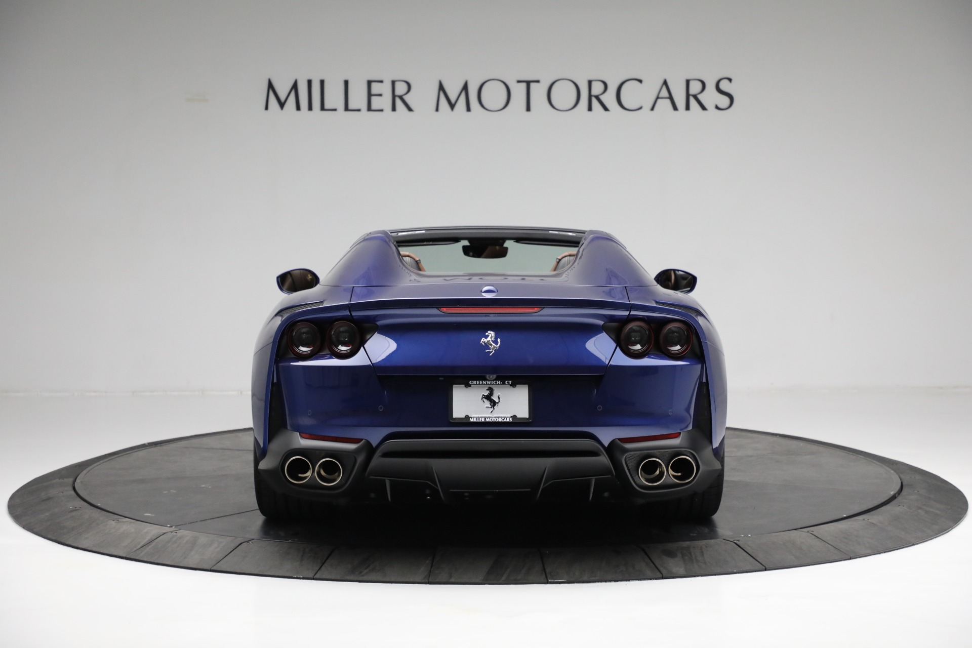 Used-2021-Ferrari-812-GTS