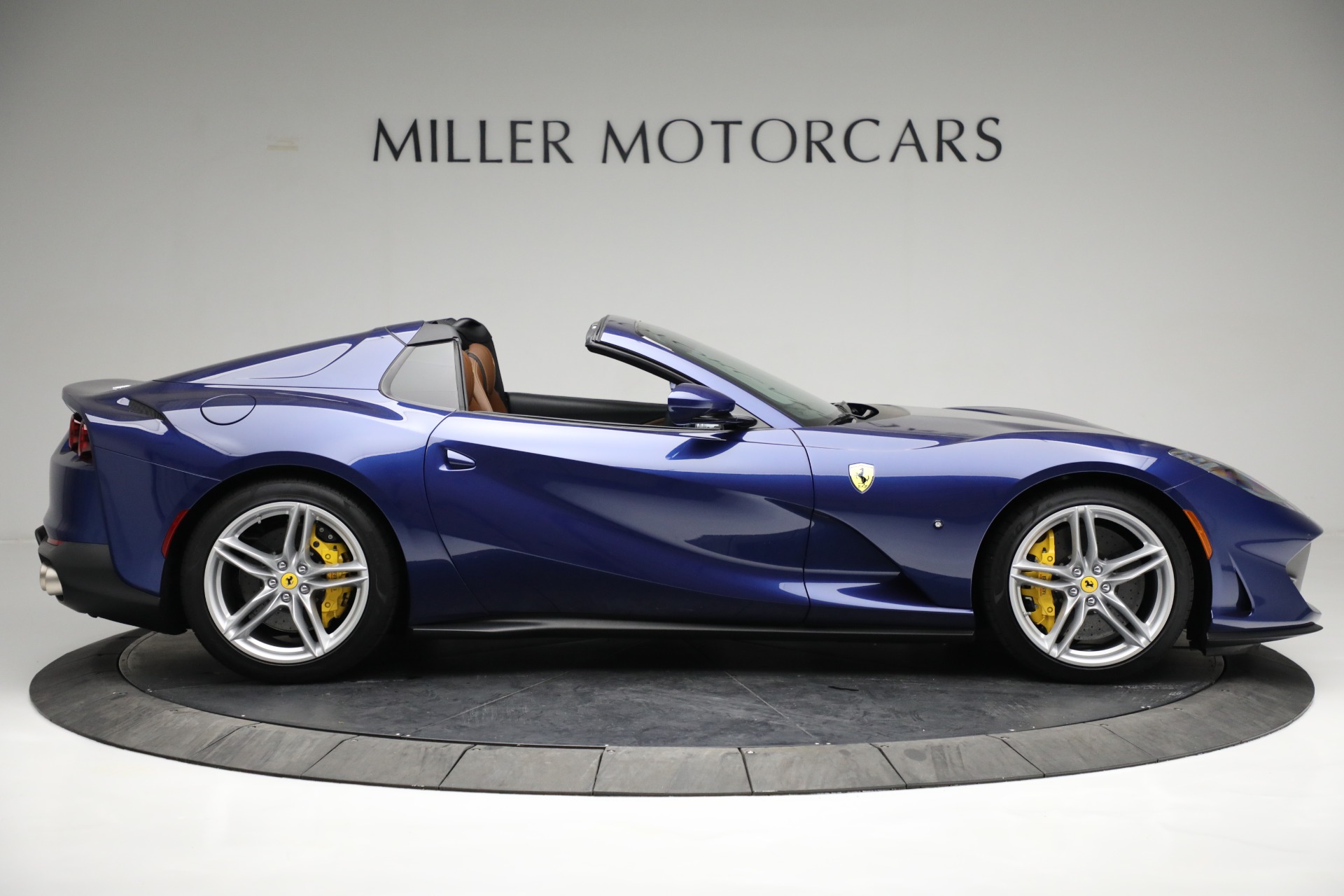 Used-2021-Ferrari-812-GTS