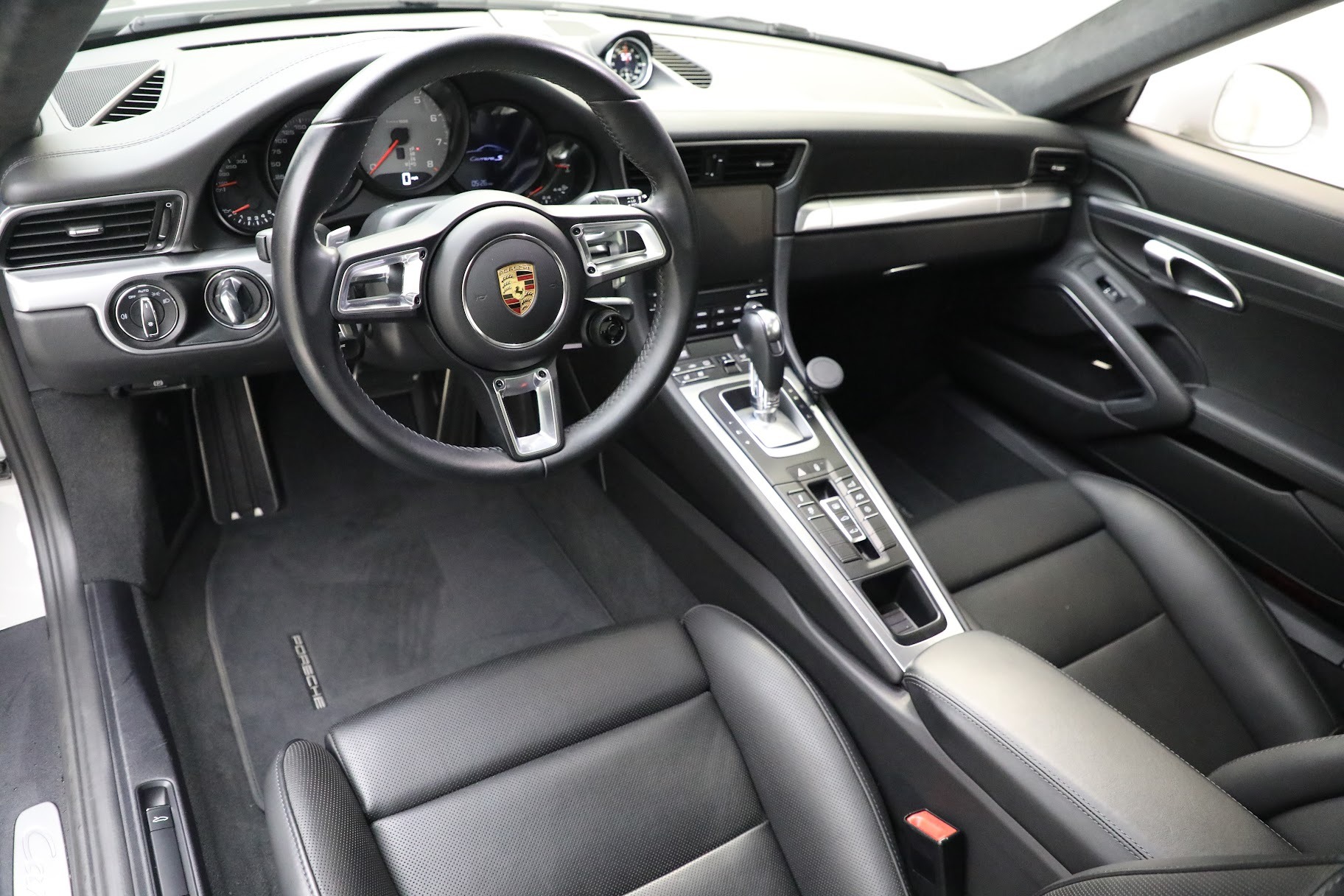 Used-2018-Porsche-911-Carrera-S