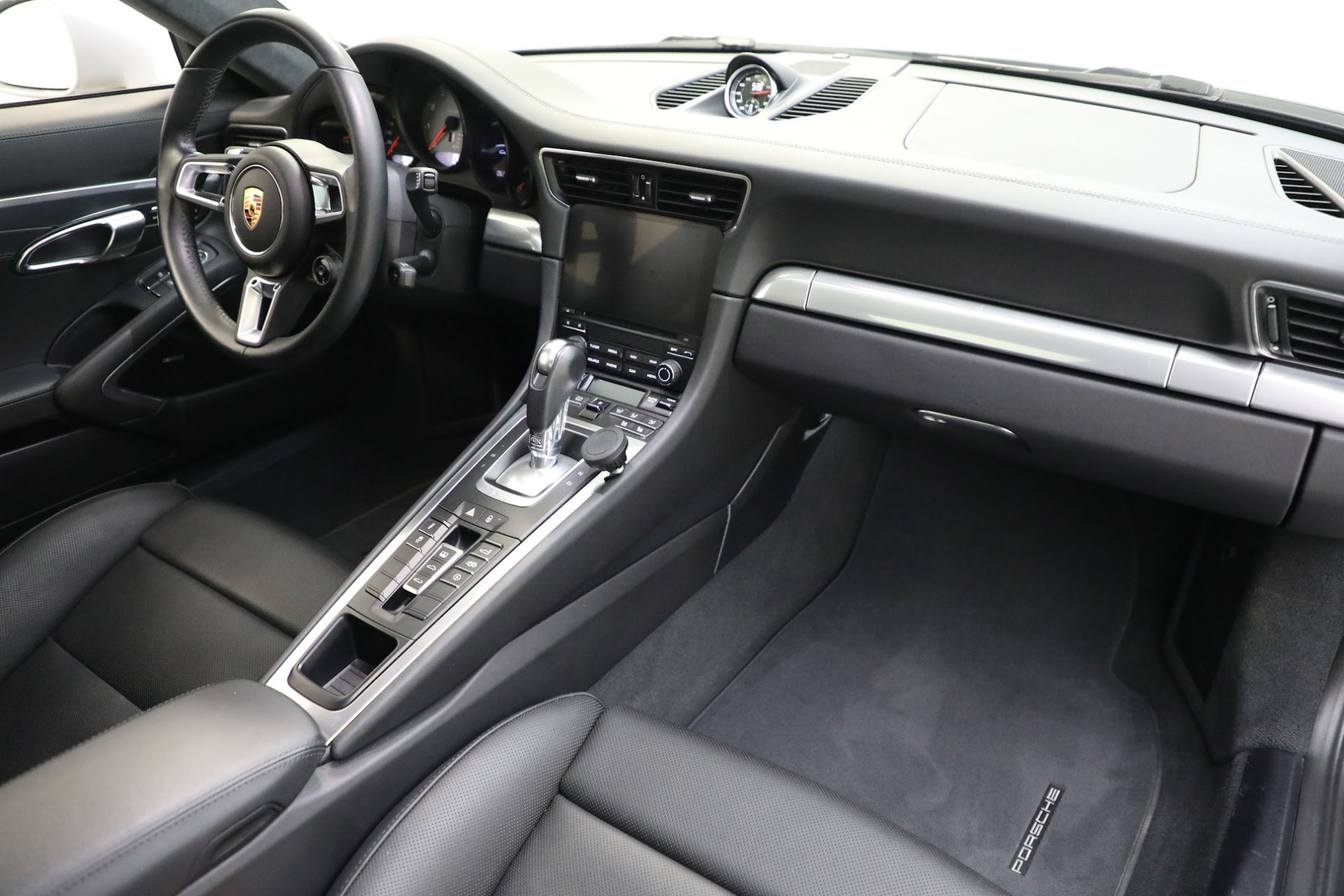 Used-2018-Porsche-911-Carrera-S