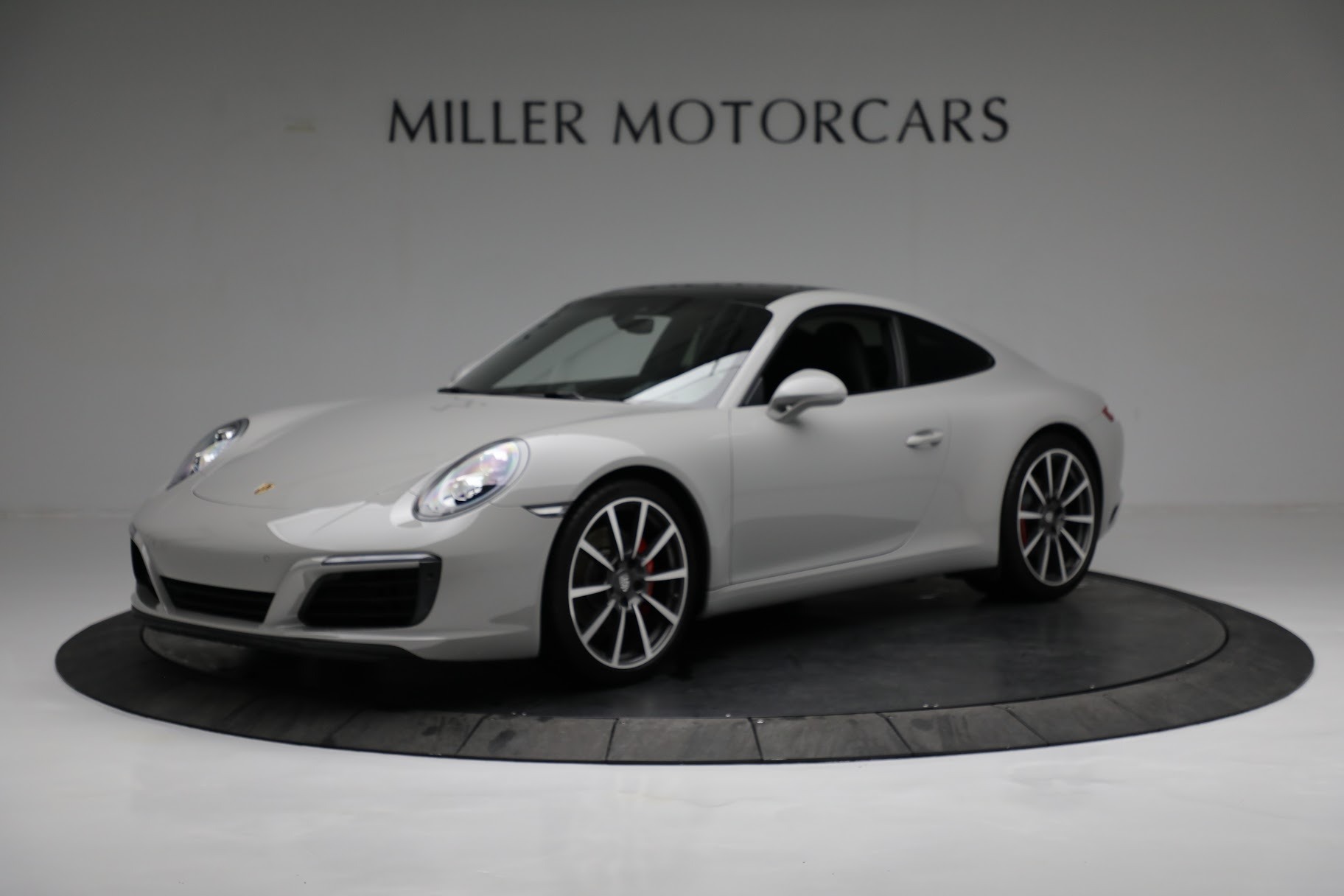 Used-2018-Porsche-911-Carrera-S