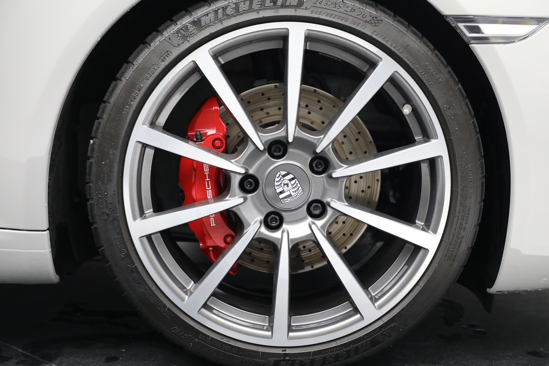 Used-2018-Porsche-911-Carrera-S