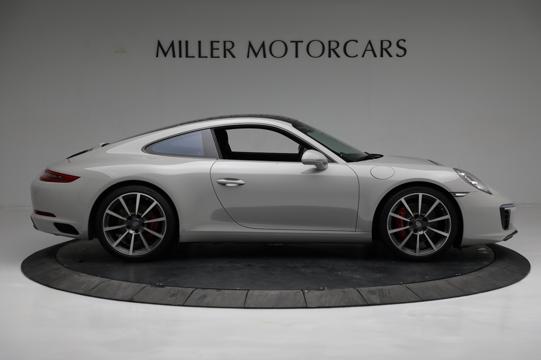 Used-2018-Porsche-911-Carrera-S