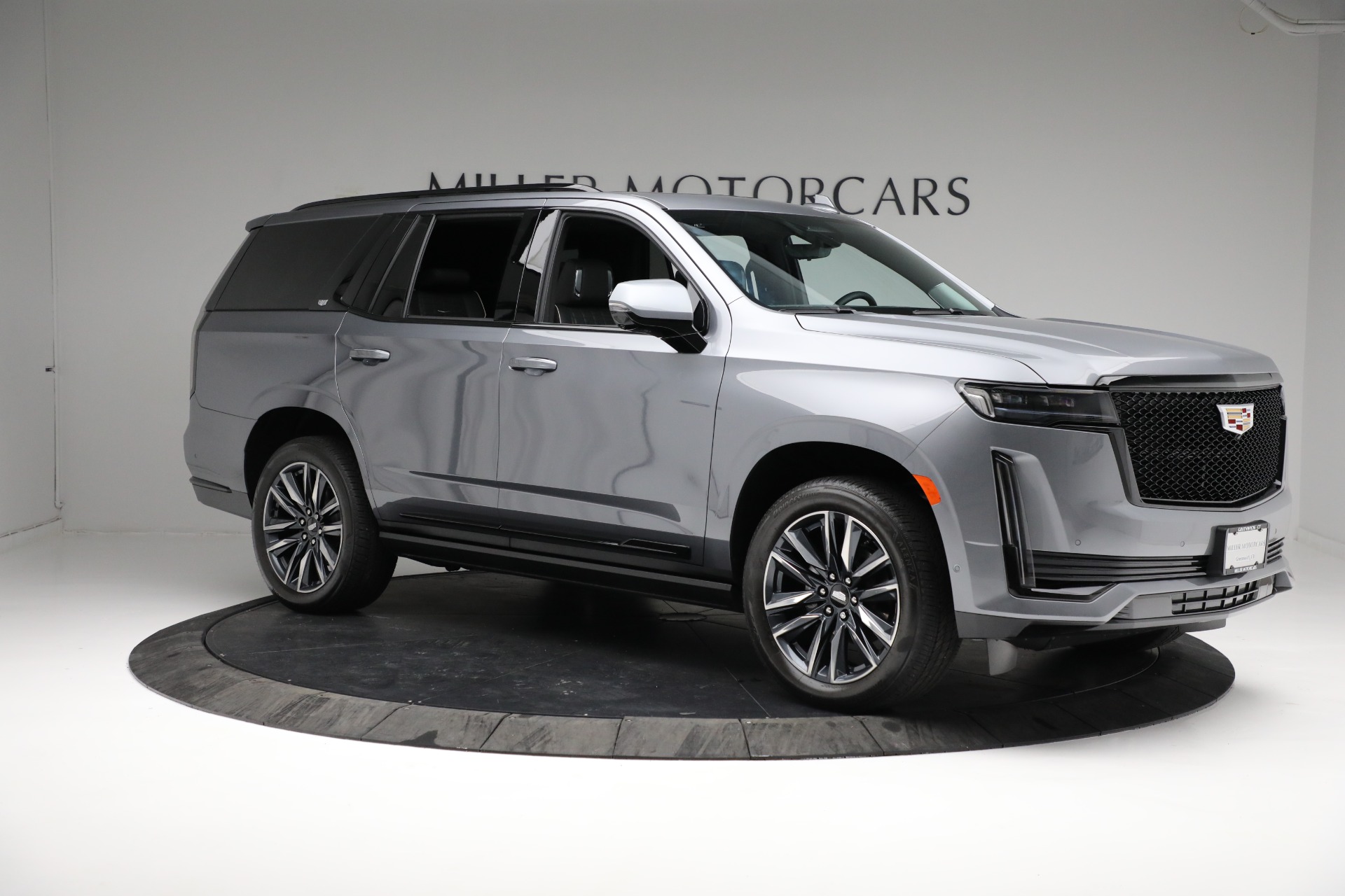 Used-2021-Cadillac-Escalade-Sport-Platinum