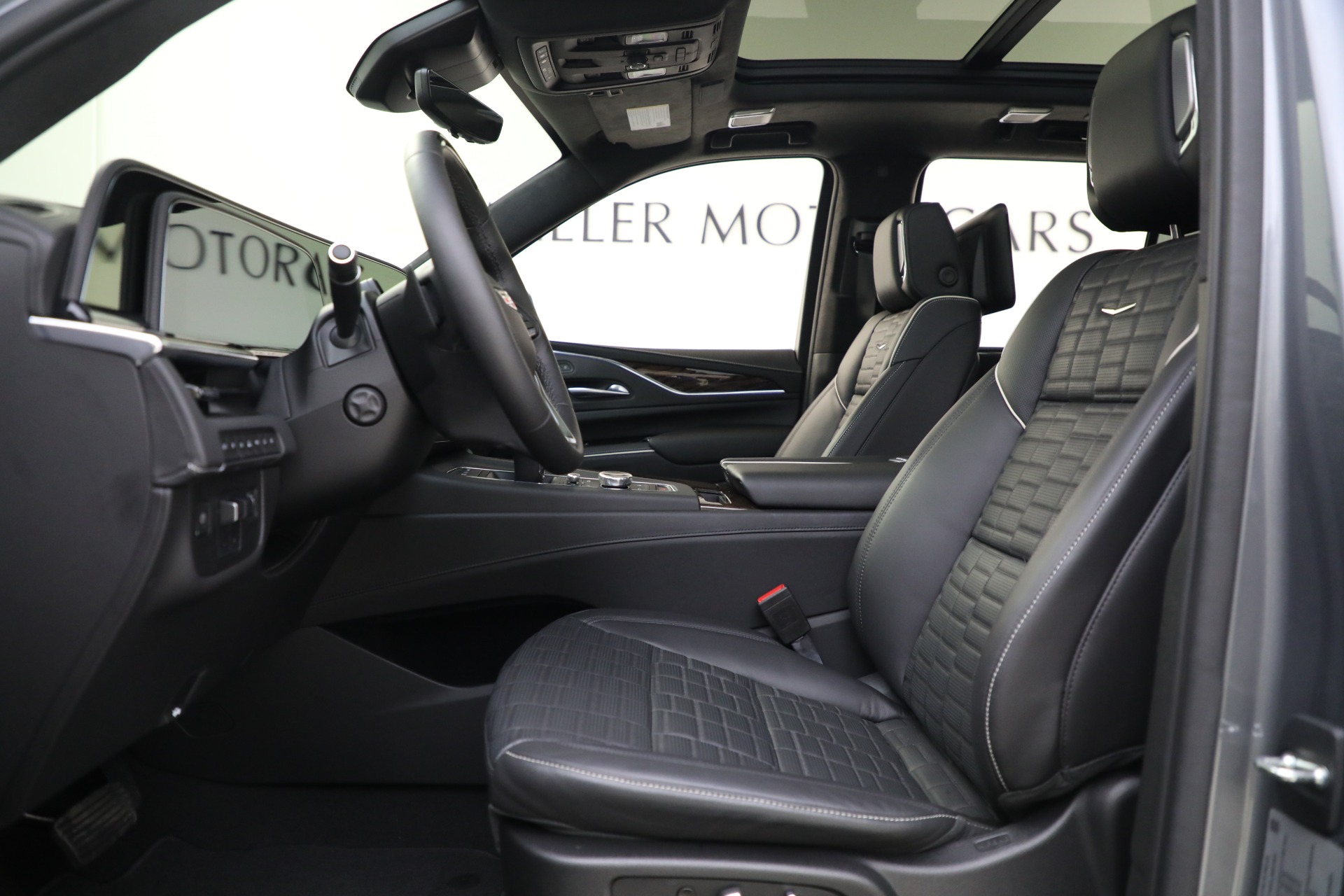 Used-2021-Cadillac-Escalade-Sport-Platinum