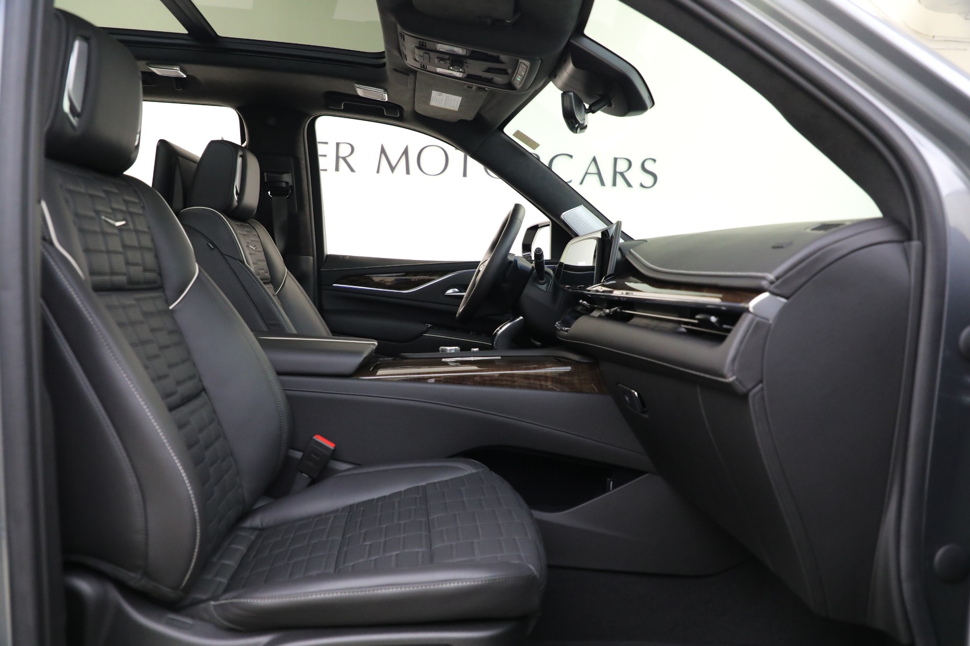 Used-2021-Cadillac-Escalade-Sport-Platinum