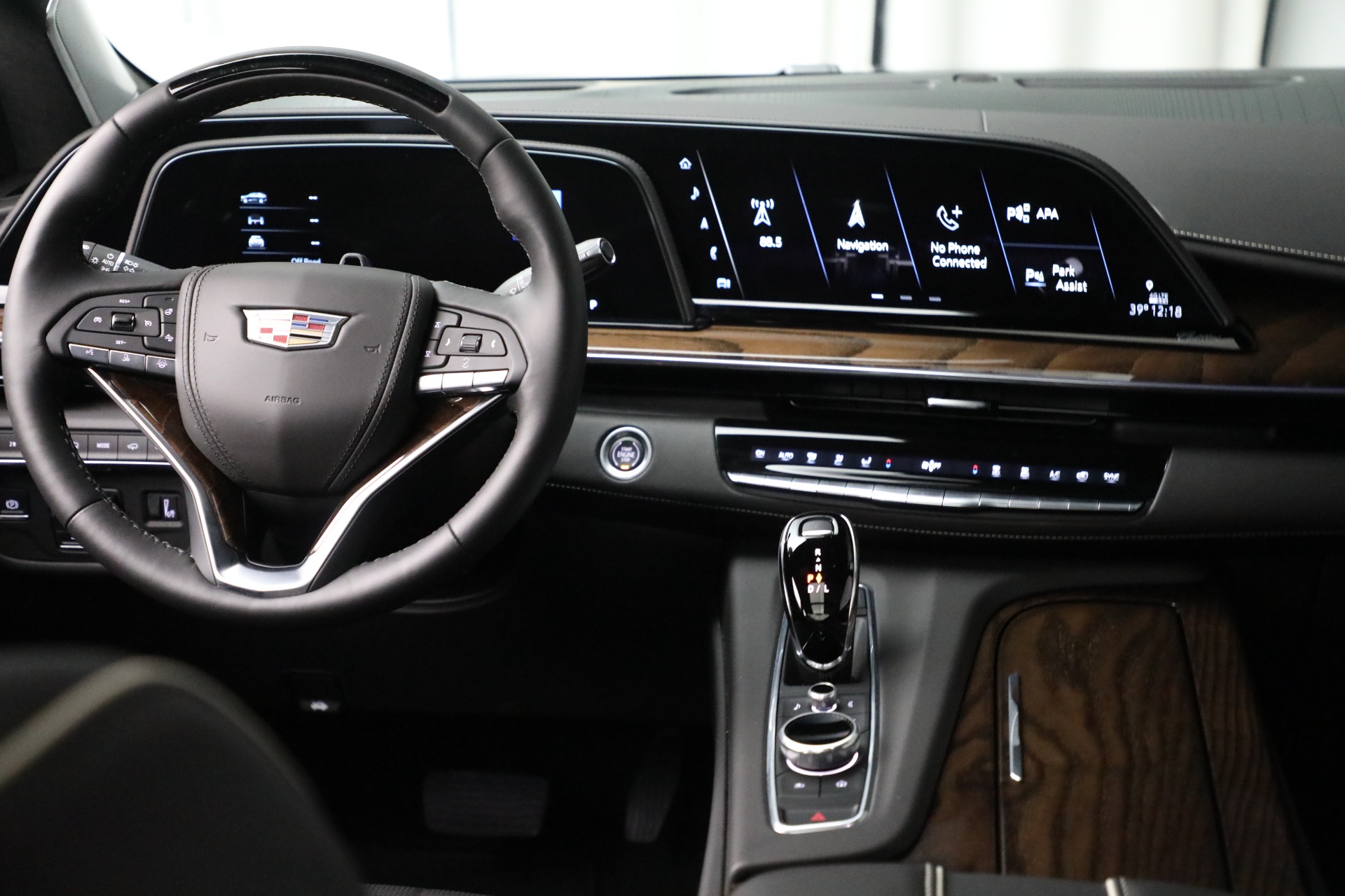 Used-2021-Cadillac-Escalade-Sport-Platinum