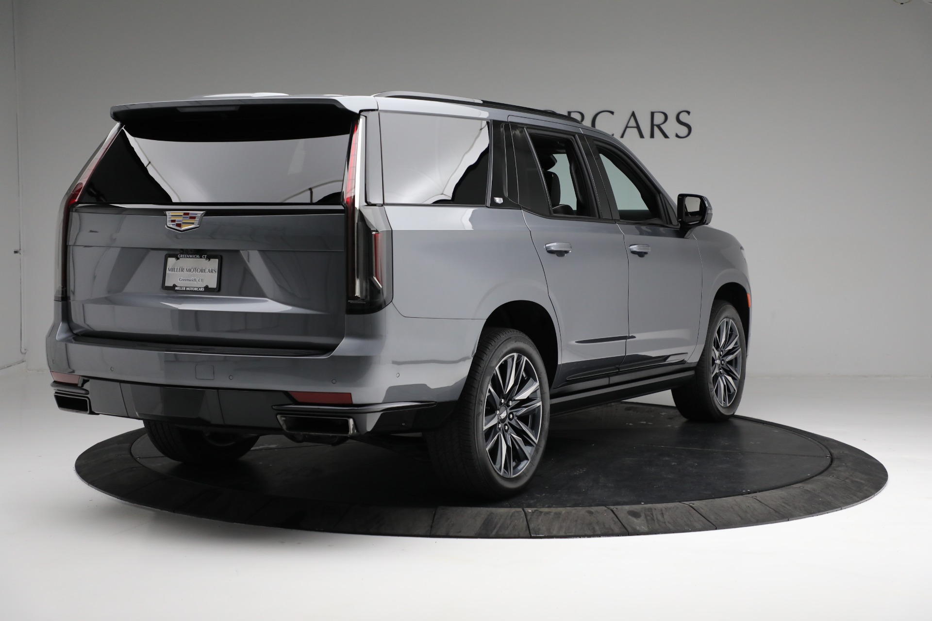 Used-2021-Cadillac-Escalade-Sport-Platinum