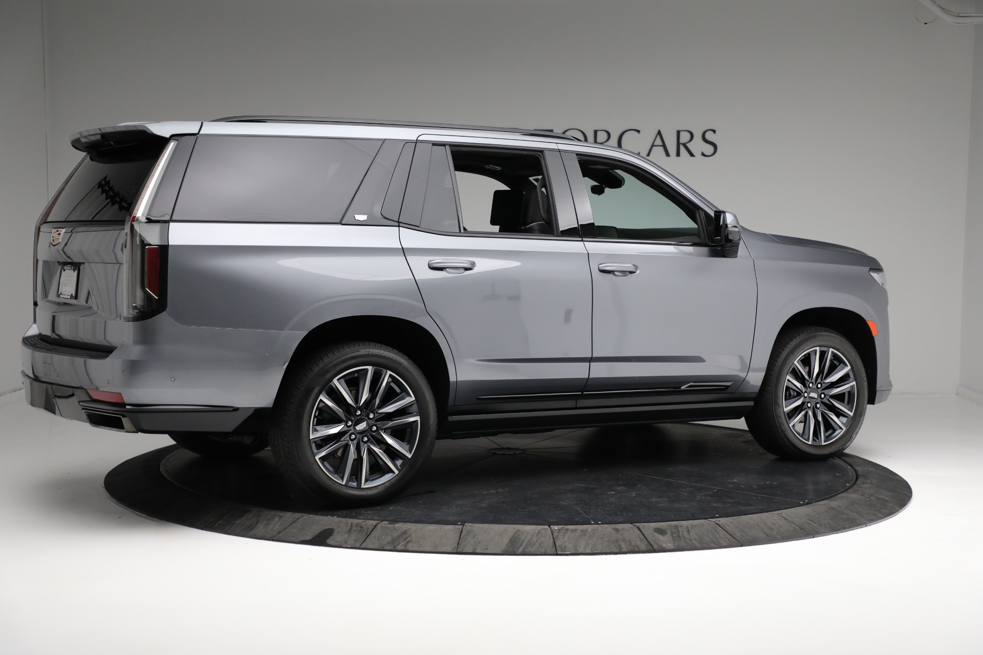 Used-2021-Cadillac-Escalade-Sport-Platinum