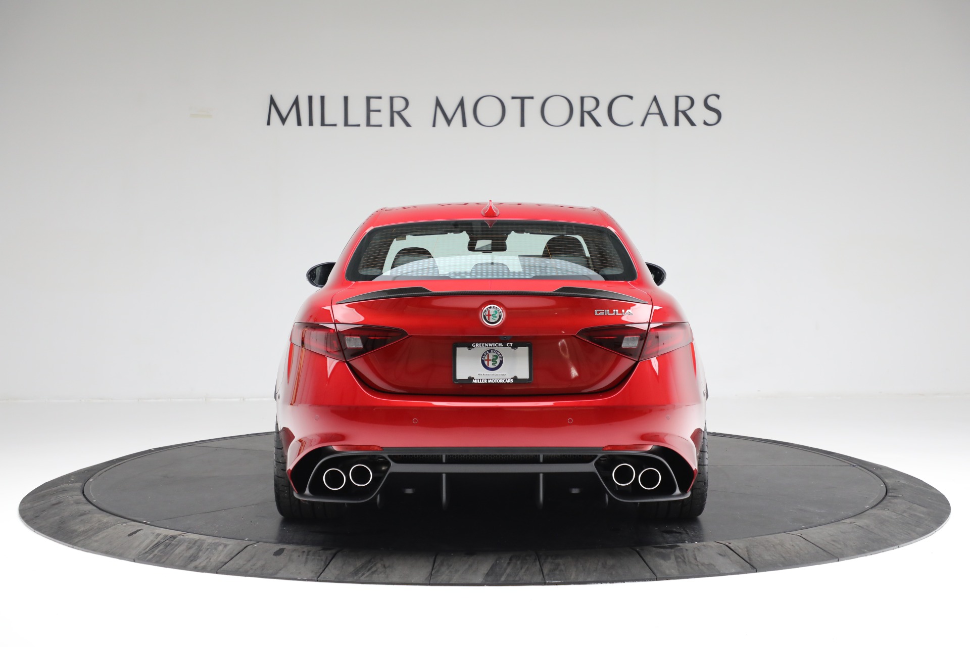 New-2022-Alfa-Romeo-Giulia-Quadrifoglio
