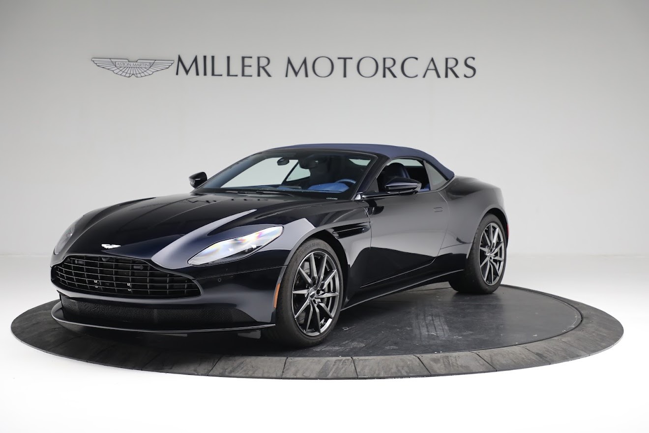 Used-2020-Aston-Martin-DB11-Volante