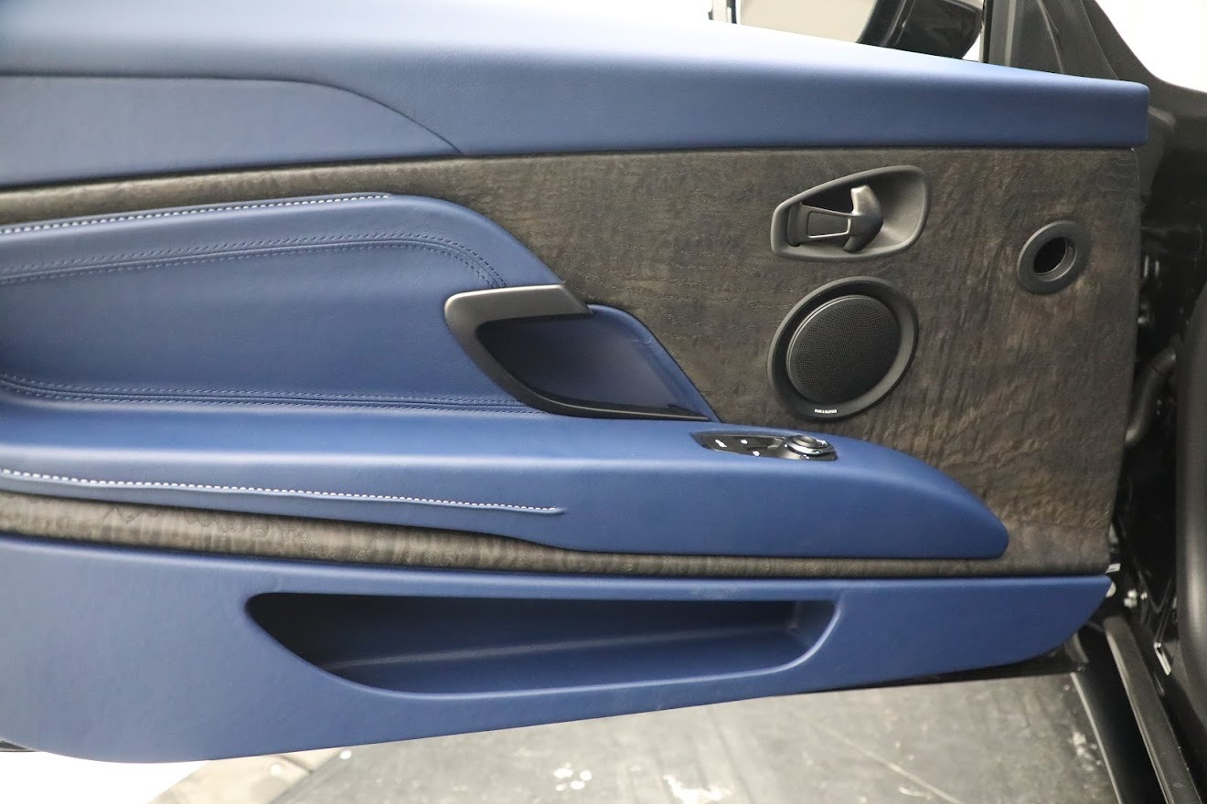 Used-2020-Aston-Martin-DB11-Volante