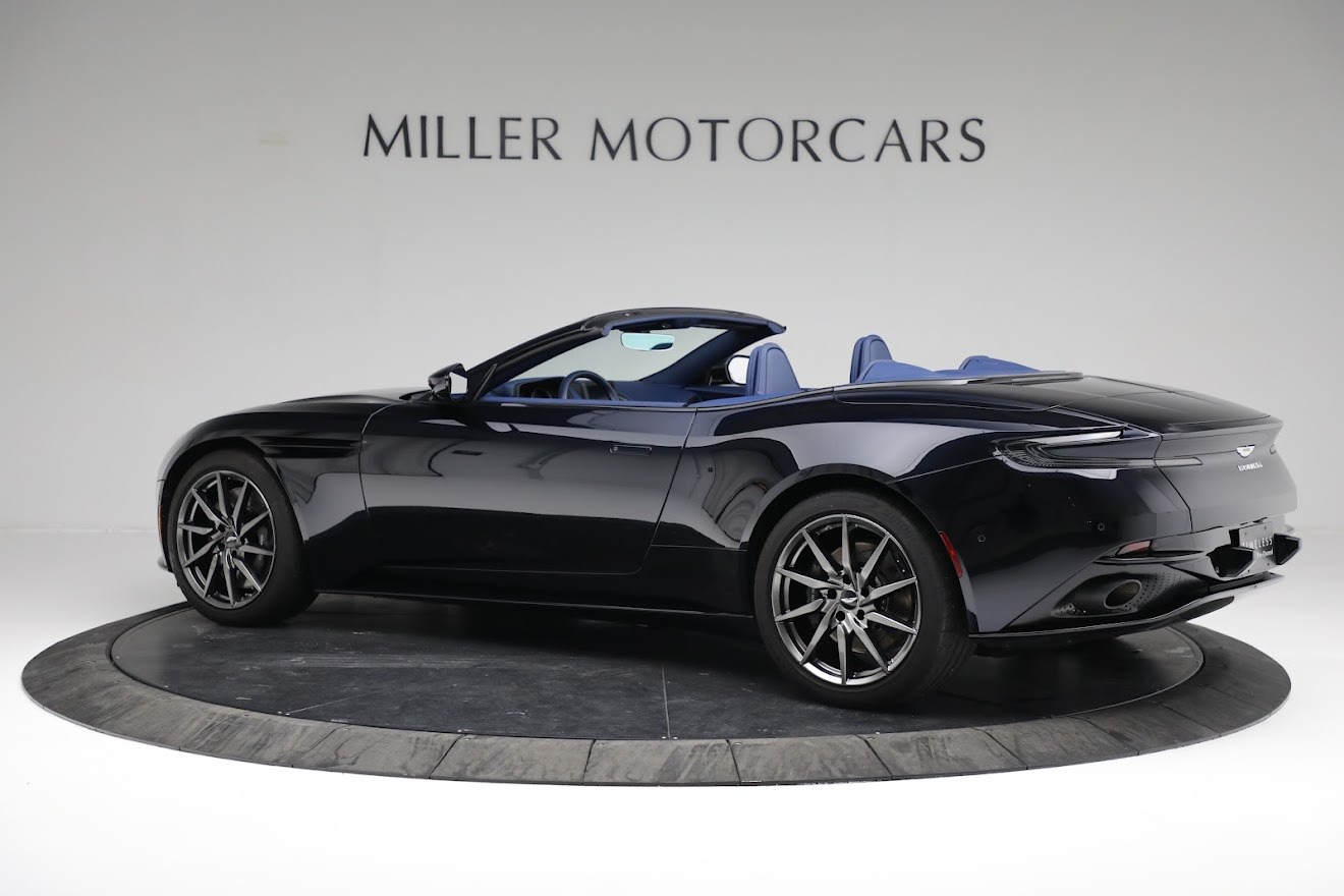 Used-2020-Aston-Martin-DB11-Volante