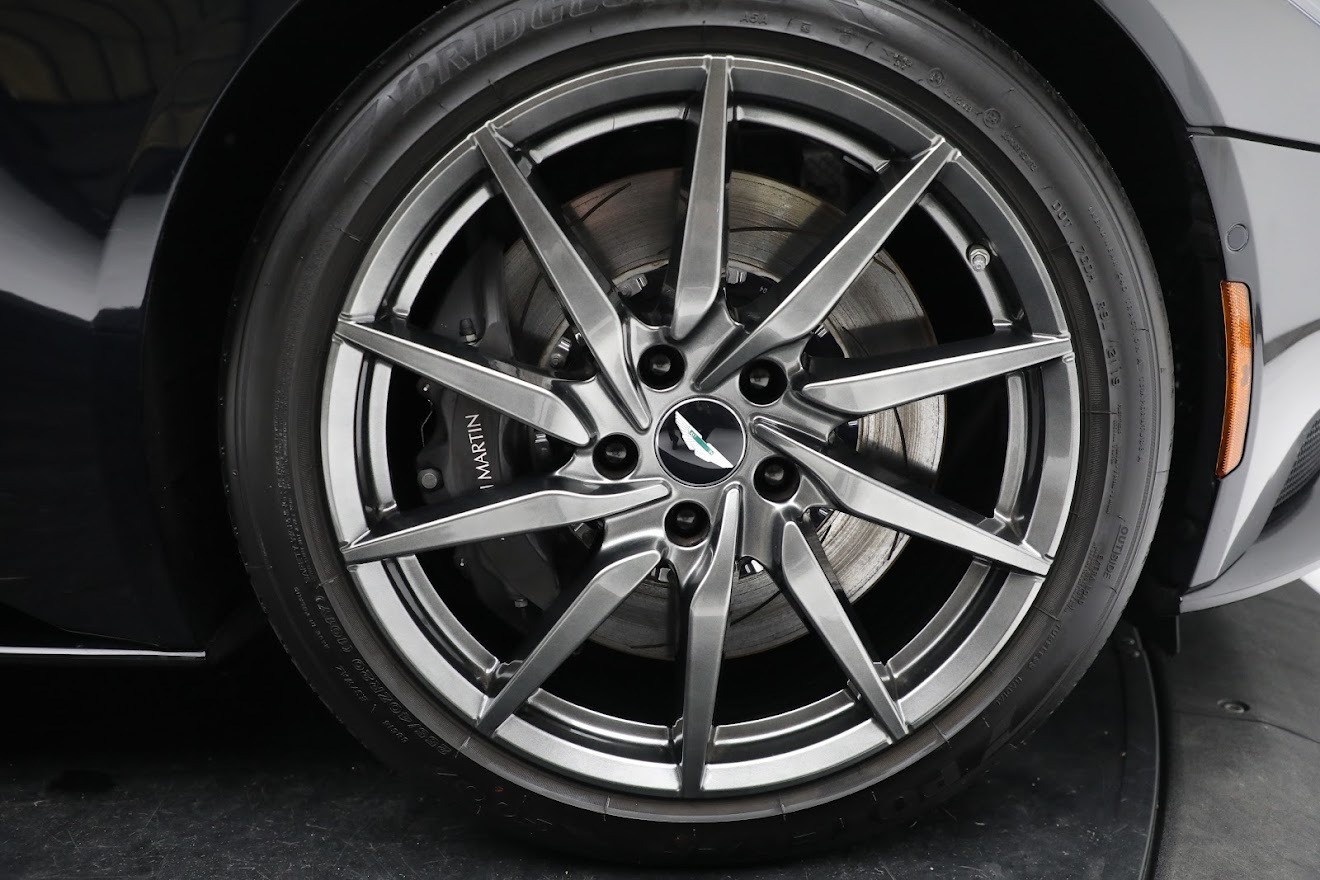 Used-2020-Aston-Martin-DB11-Volante