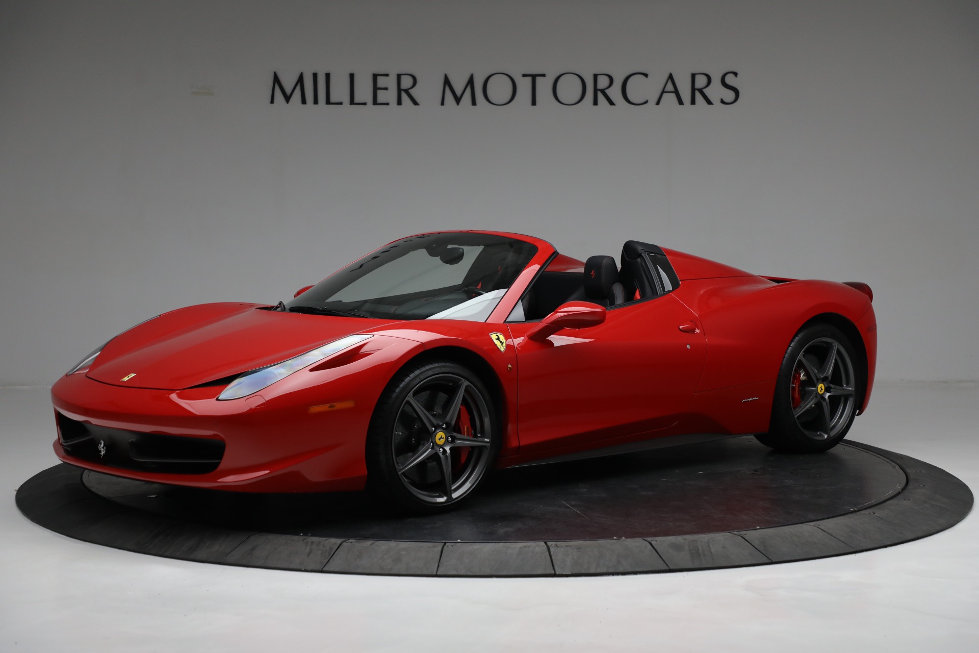 Used-2014-Ferrari-458-Spider
