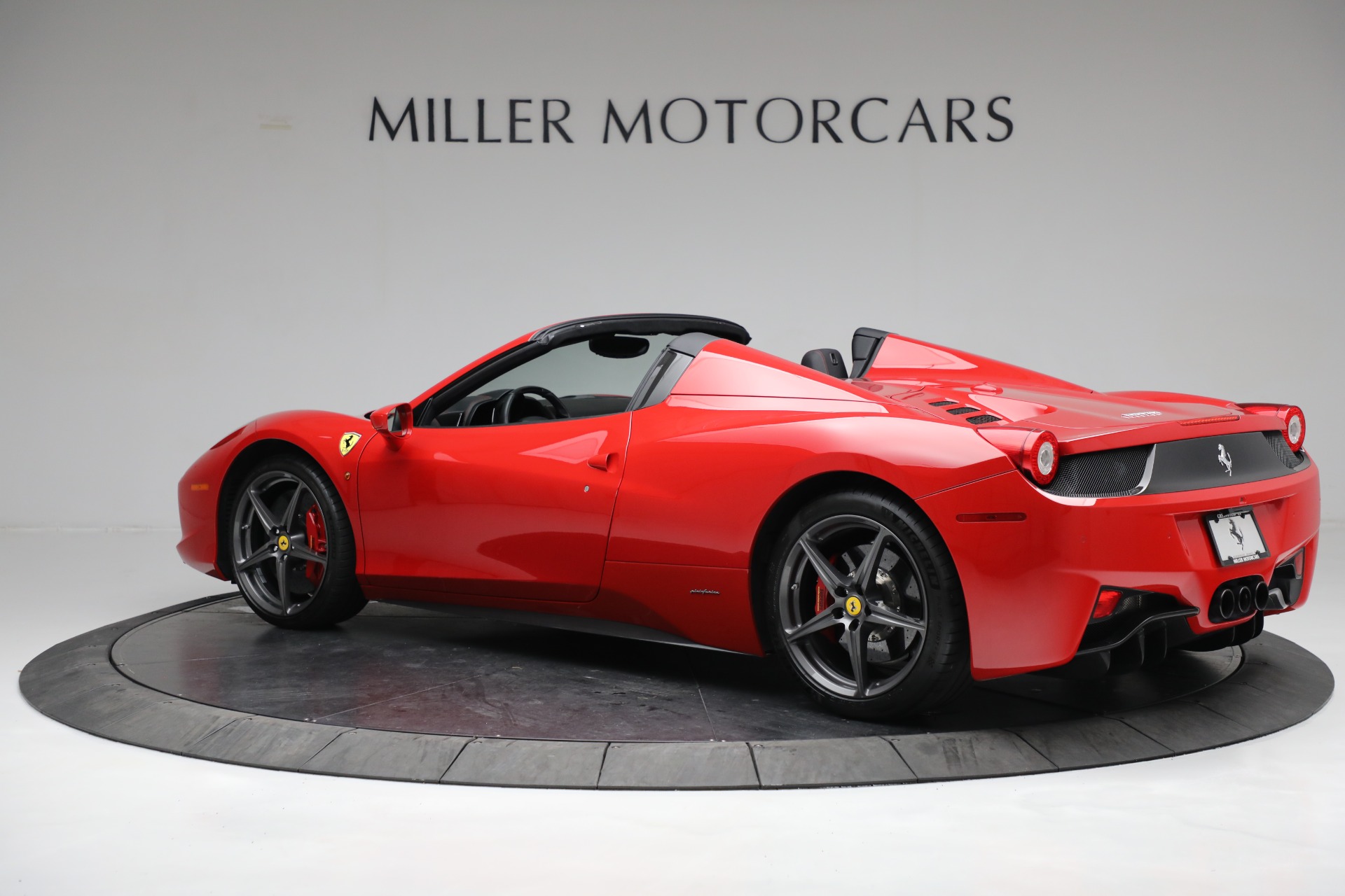 Used-2014-Ferrari-458-Spider