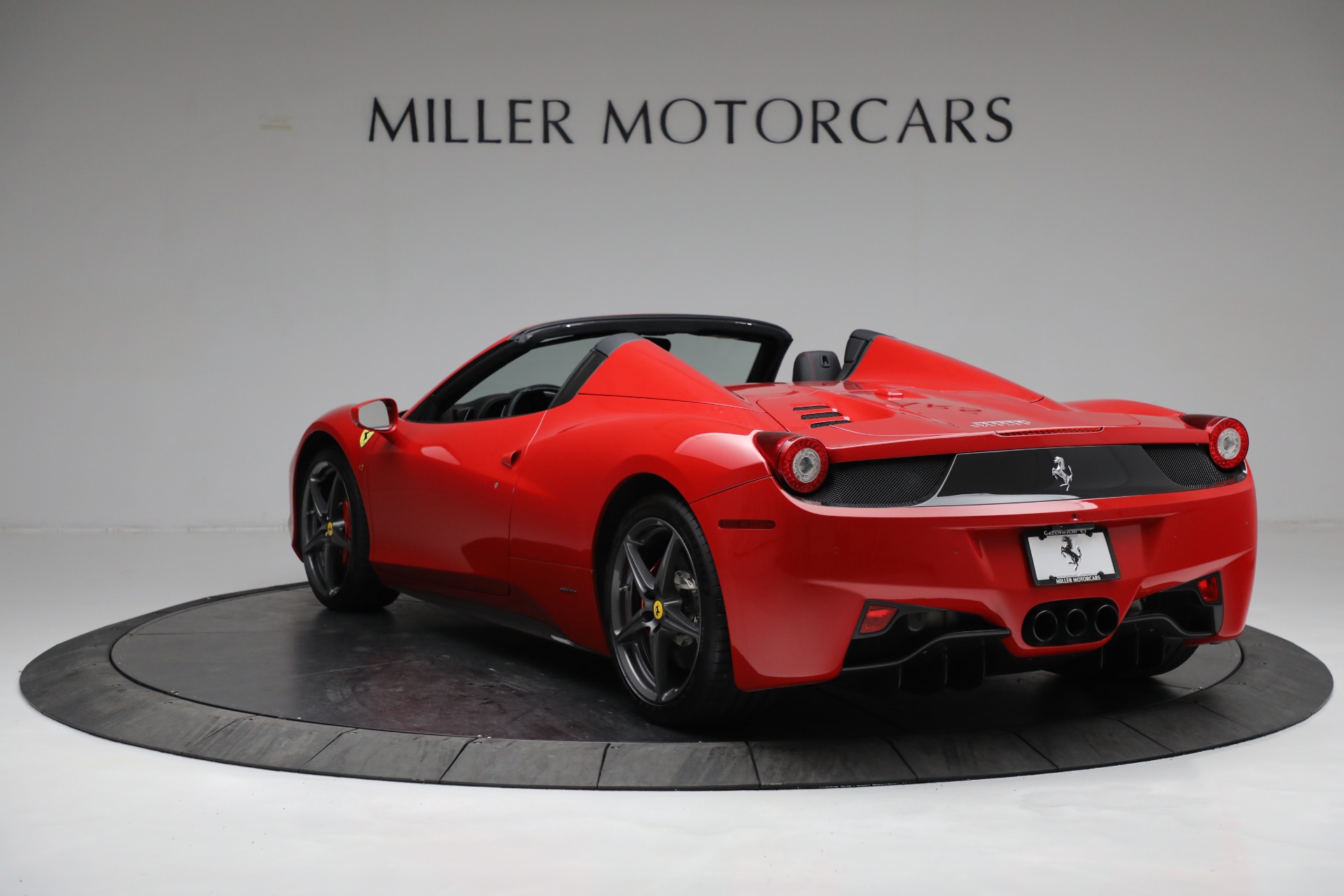 Used-2014-Ferrari-458-Spider