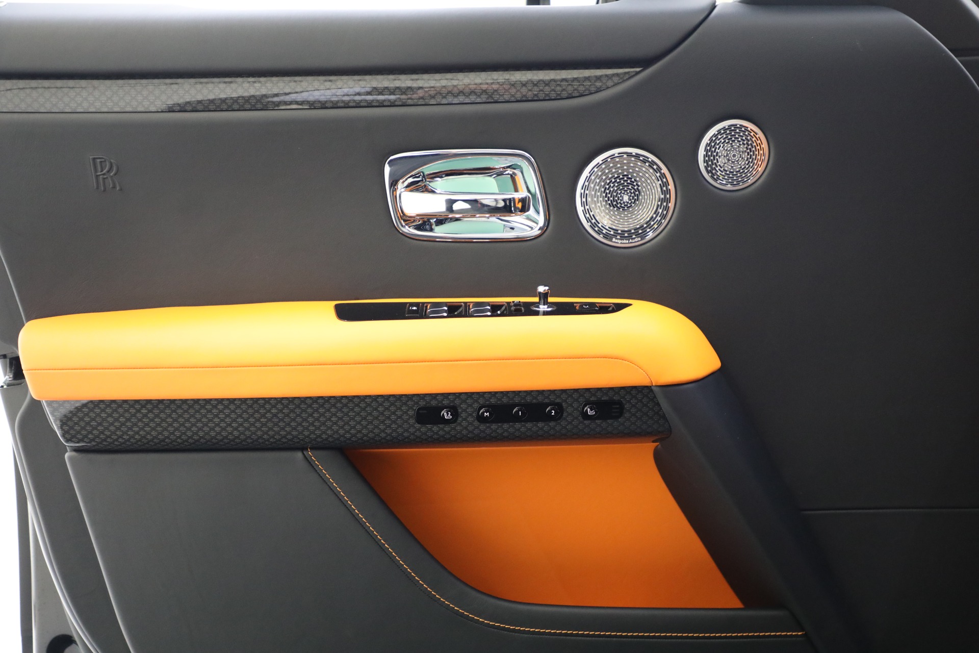 New-2022-Rolls-Royce-Ghost-Black-Badge