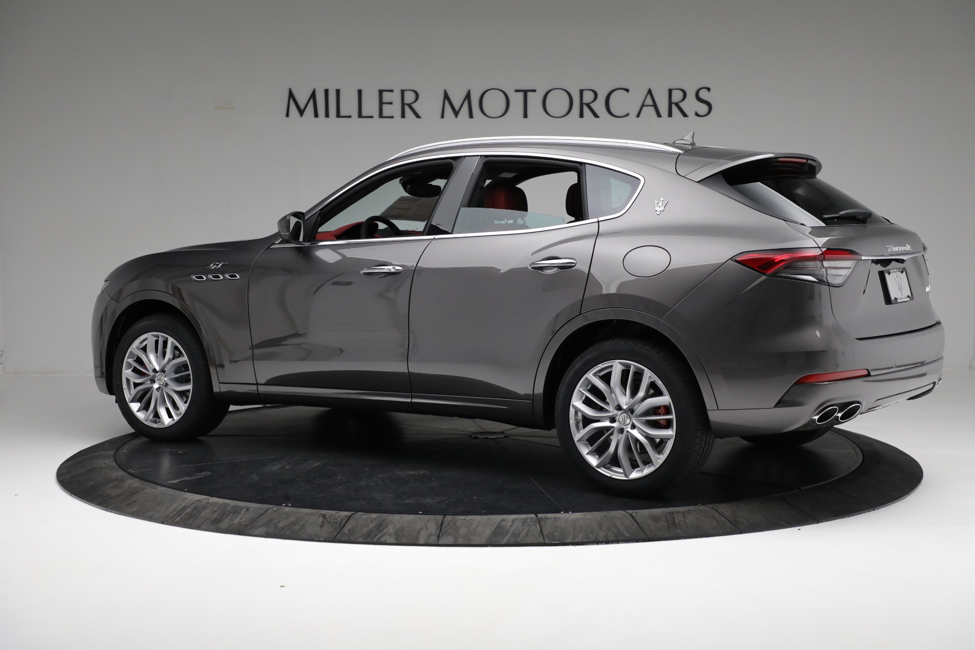 New-2022-Maserati-Levante-GT