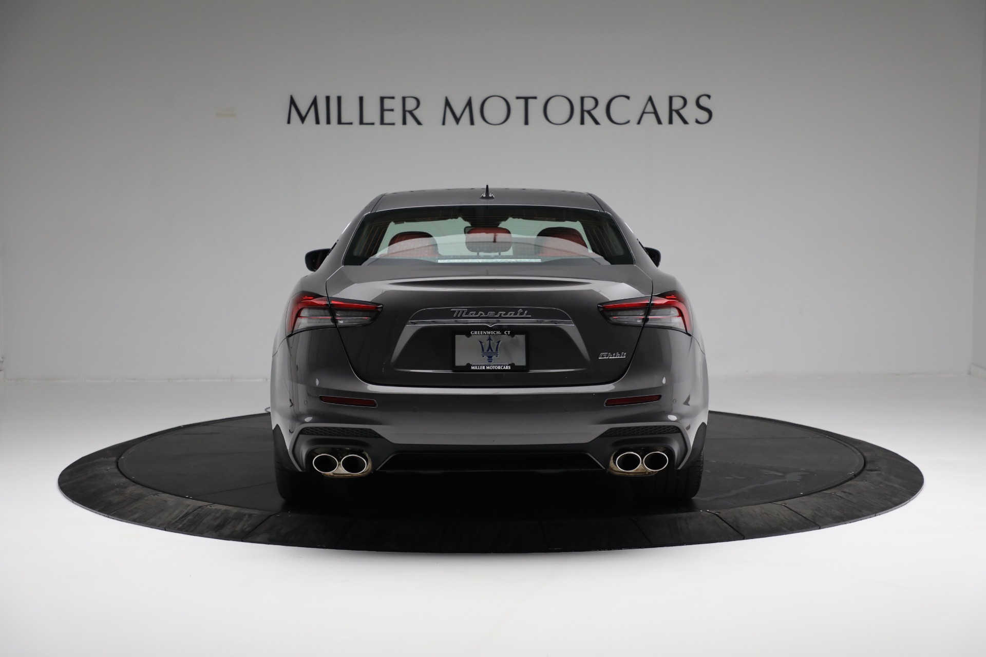 New-2022-Maserati-Ghibli-Modena-Q4