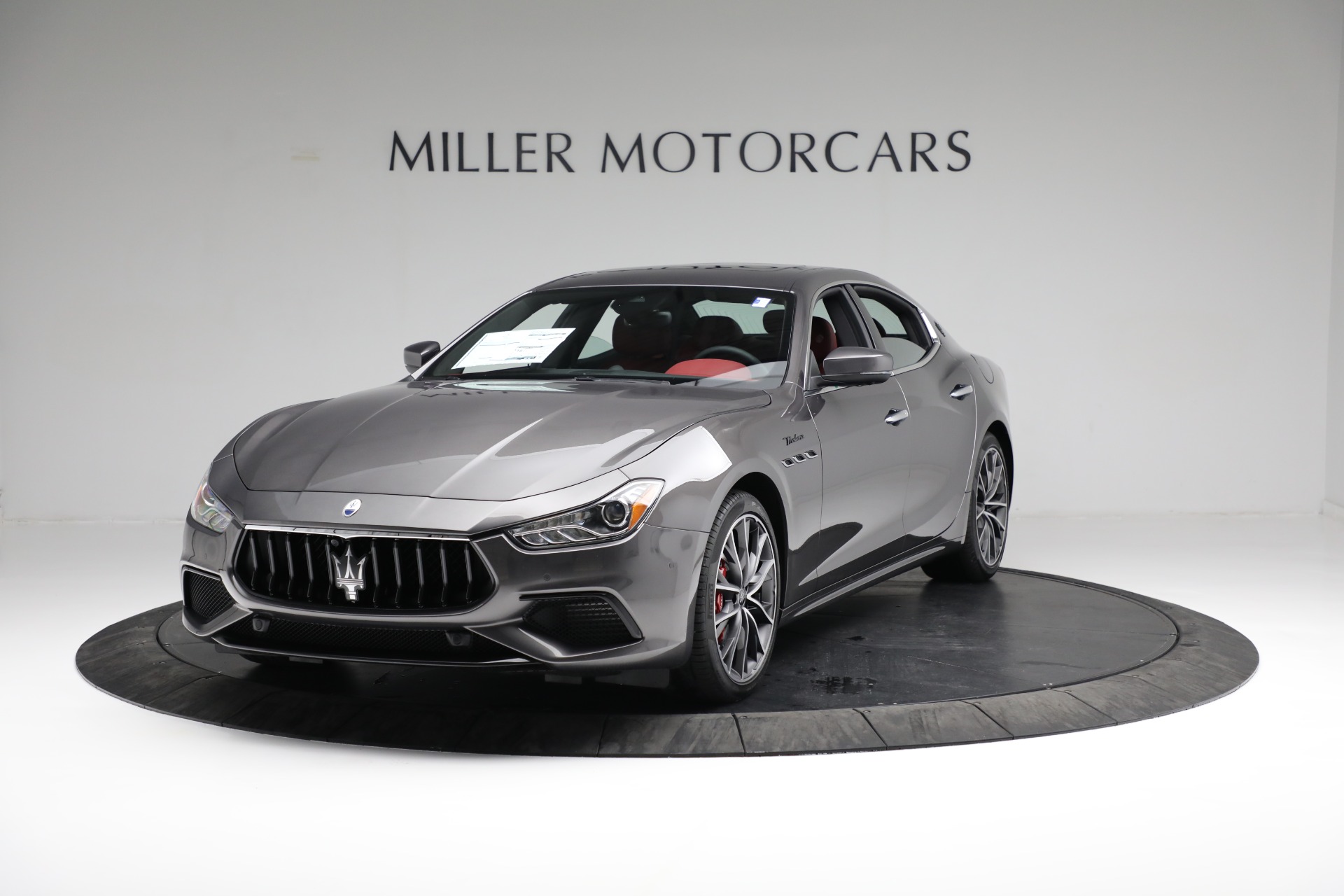 New-2022-Maserati-Ghibli-Modena-Q4