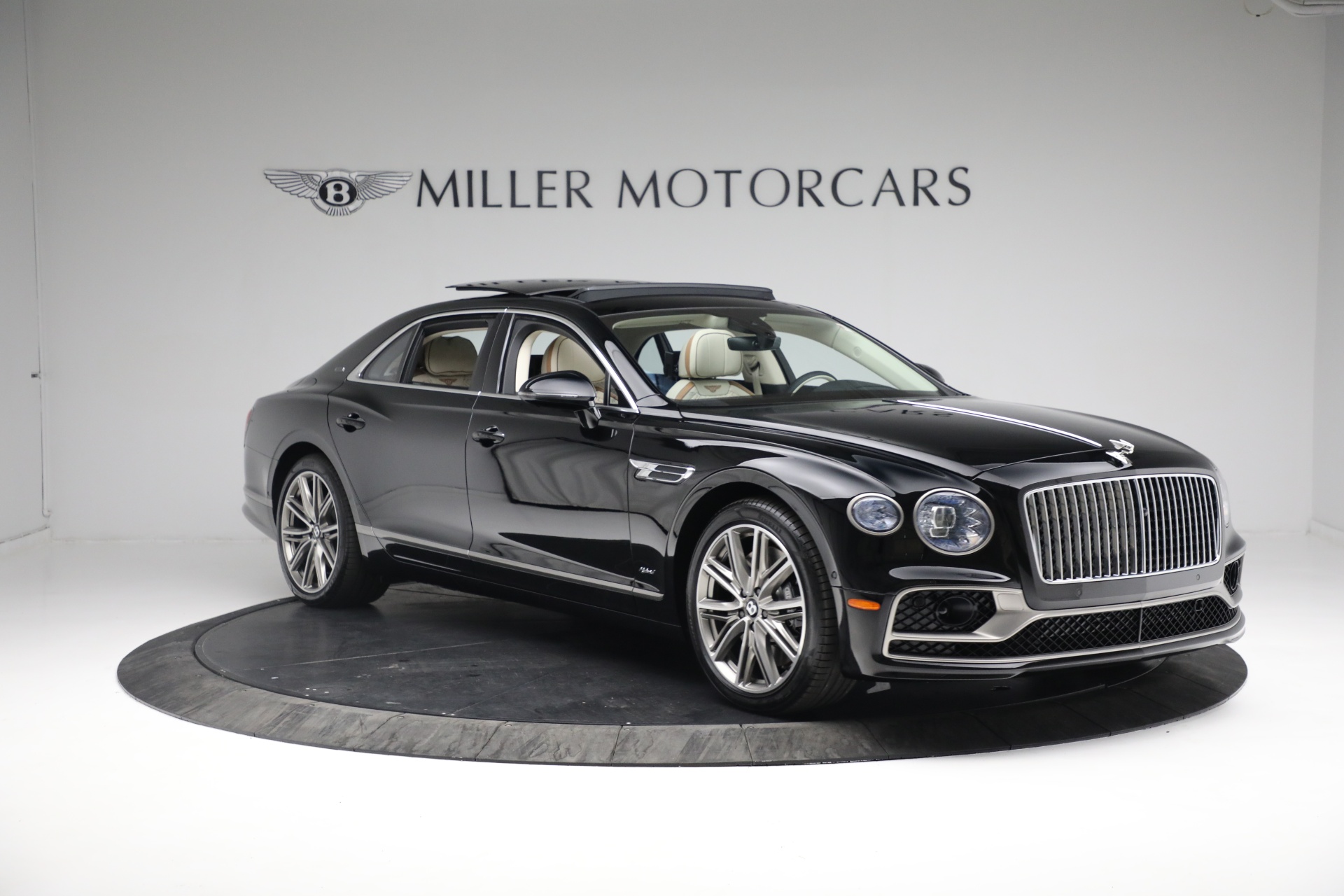 New-2022-Bentley-Flying-Spur-Hybrid-Odyssean-Edition