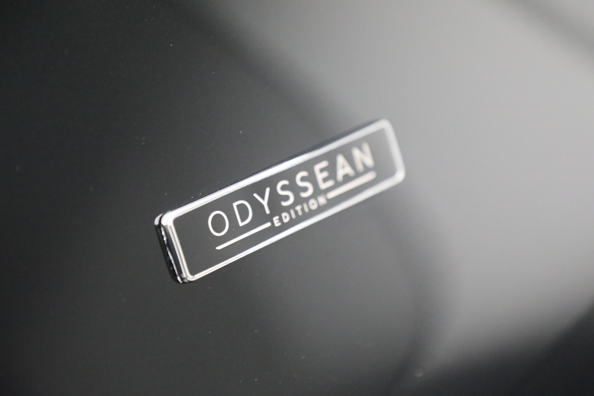 New-2022-Bentley-Flying-Spur-Hybrid-Odyssean-Edition