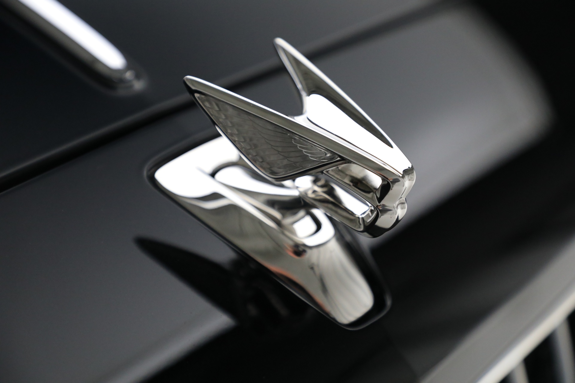 New-2022-Bentley-Flying-Spur-Hybrid-Odyssean-Edition