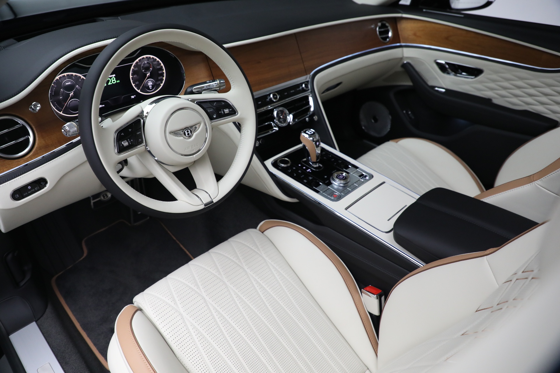 New-2022-Bentley-Flying-Spur-Hybrid-Odyssean-Edition