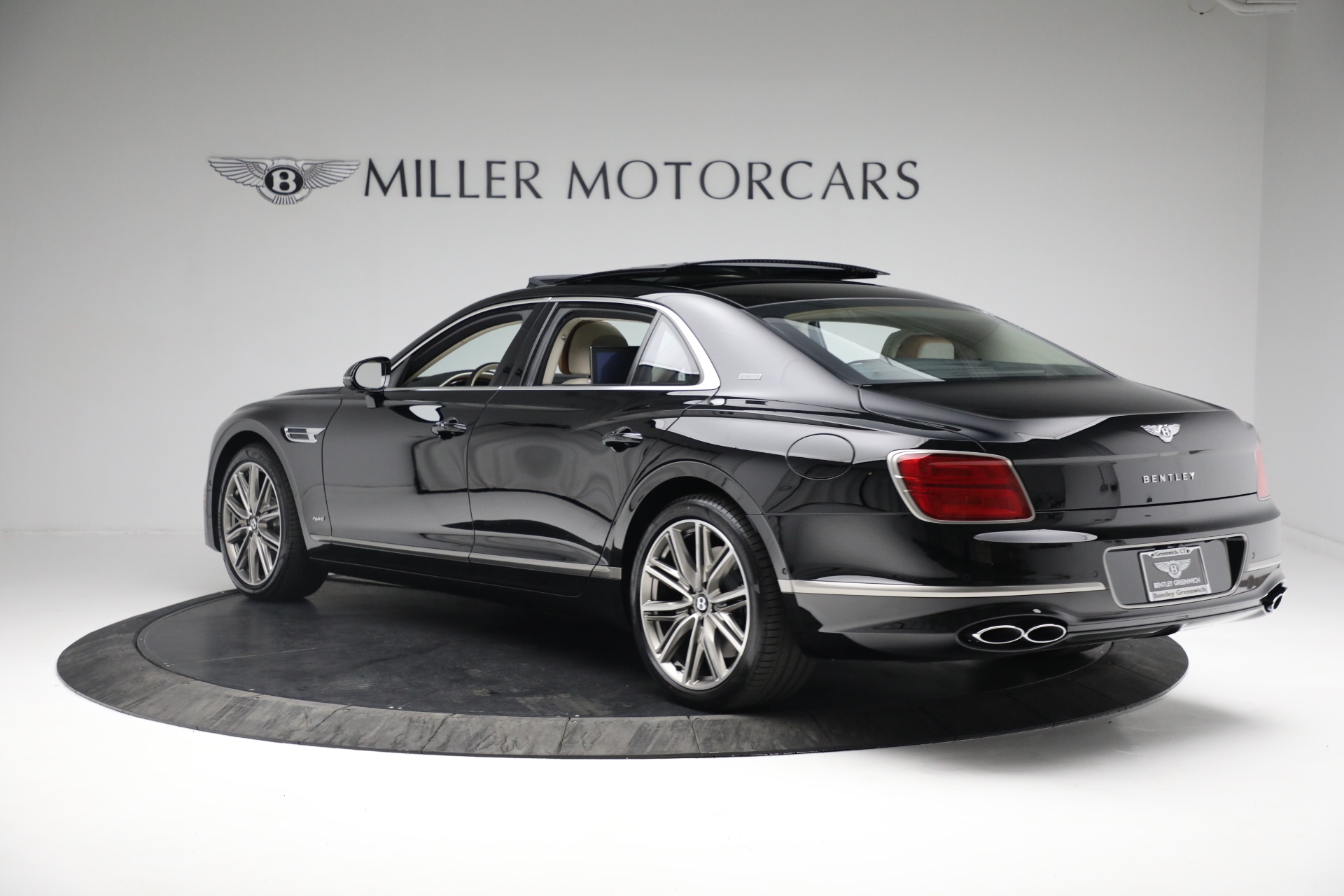 New-2022-Bentley-Flying-Spur-Hybrid-Odyssean-Edition