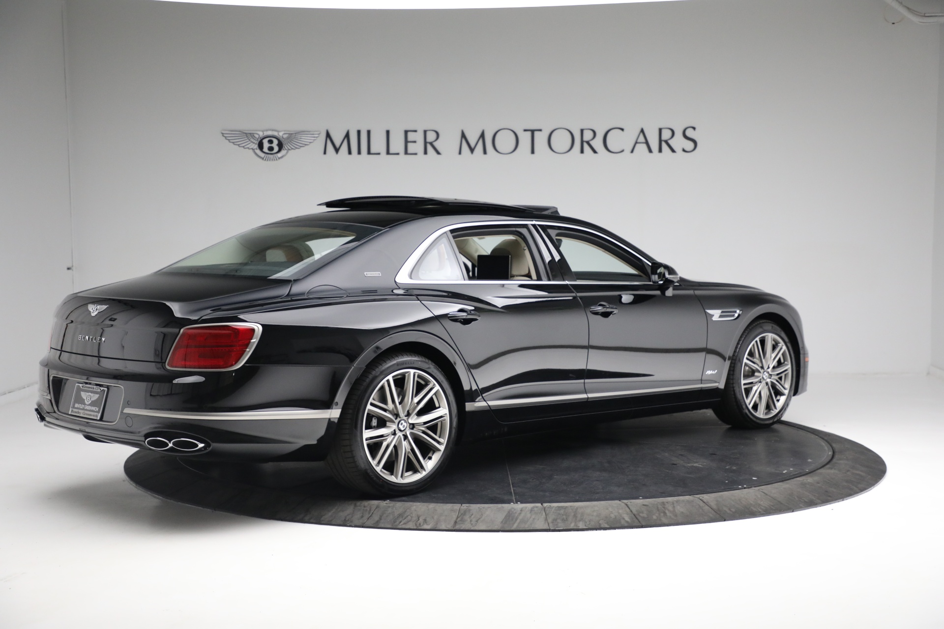 New-2022-Bentley-Flying-Spur-Hybrid-Odyssean-Edition