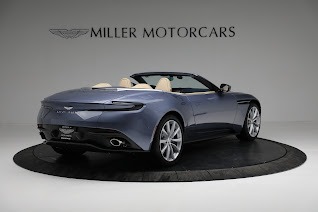Used-2022-Aston-Martin-DB11-Volante