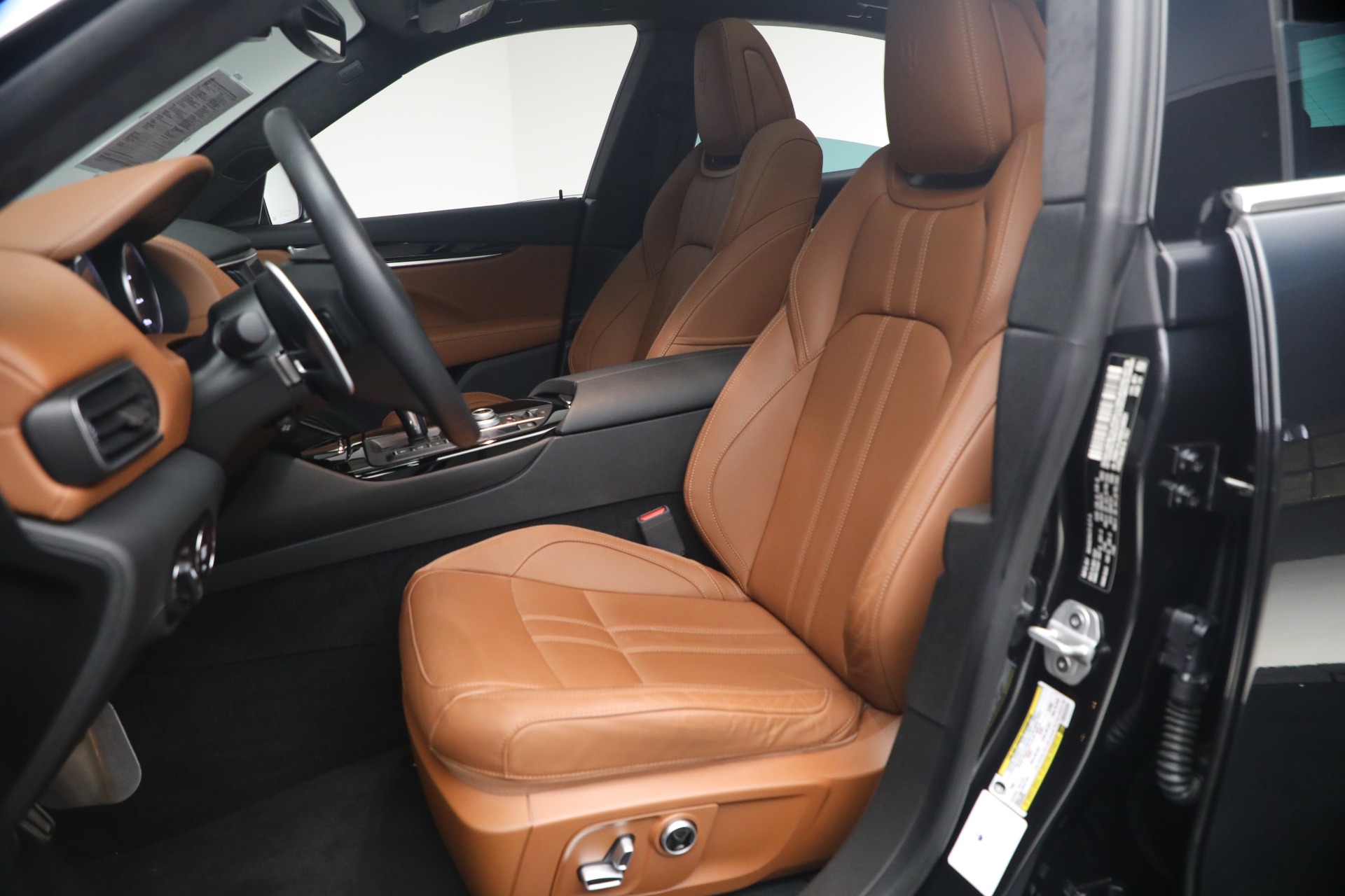 Used-2022-Maserati-Levante-GT