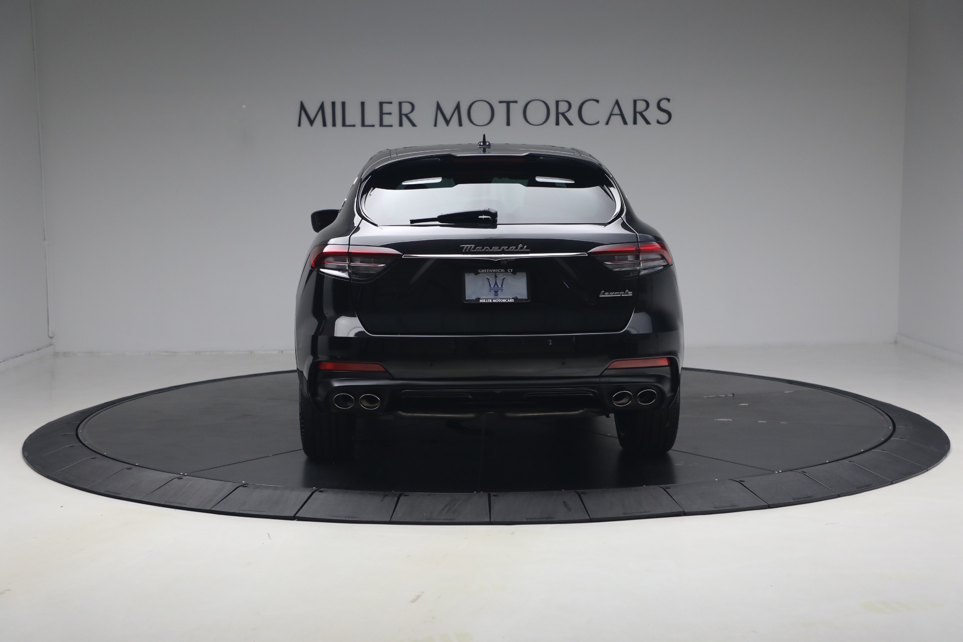 Used-2022-Maserati-Levante-GT