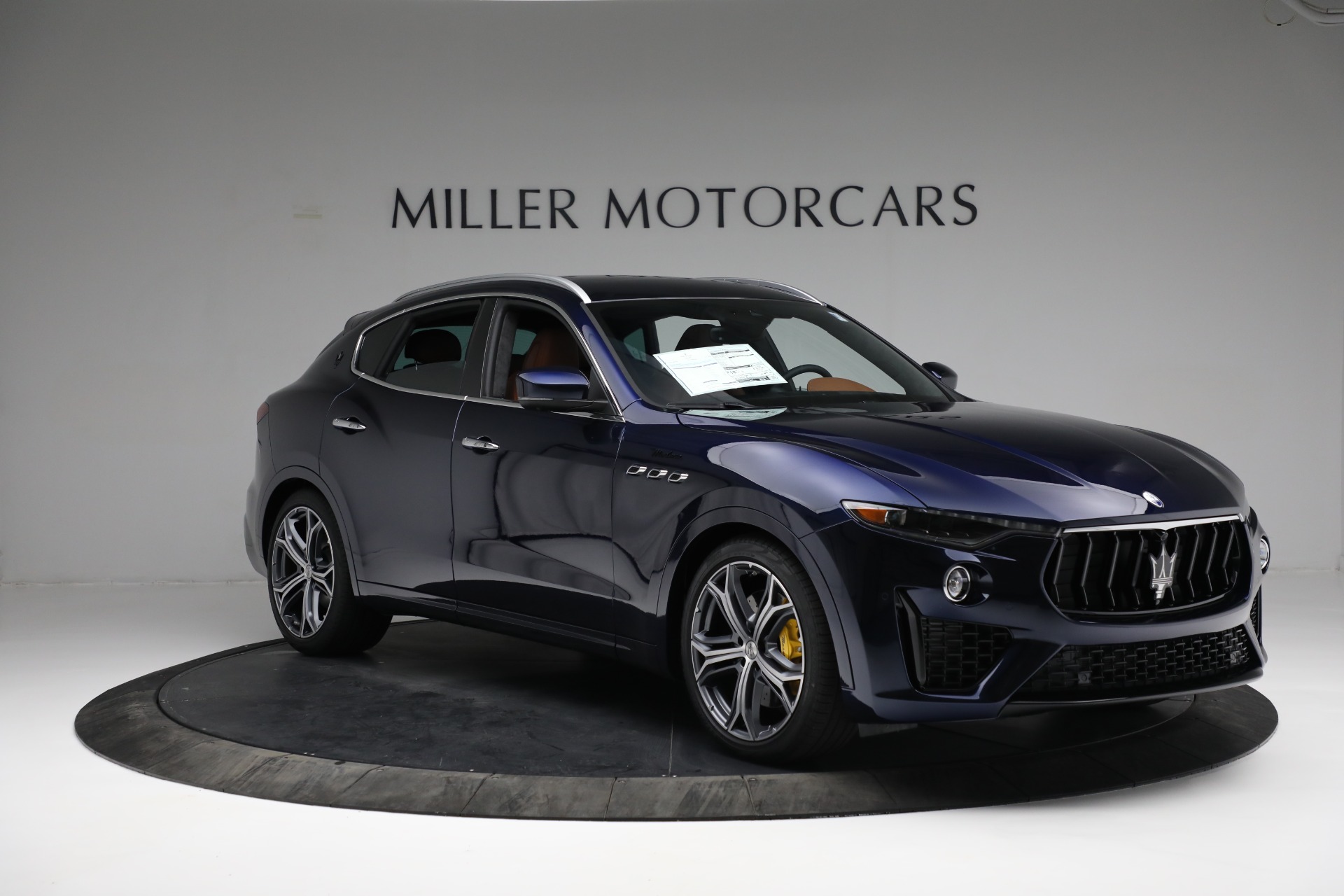 New-2022-Maserati-Levante-Modena