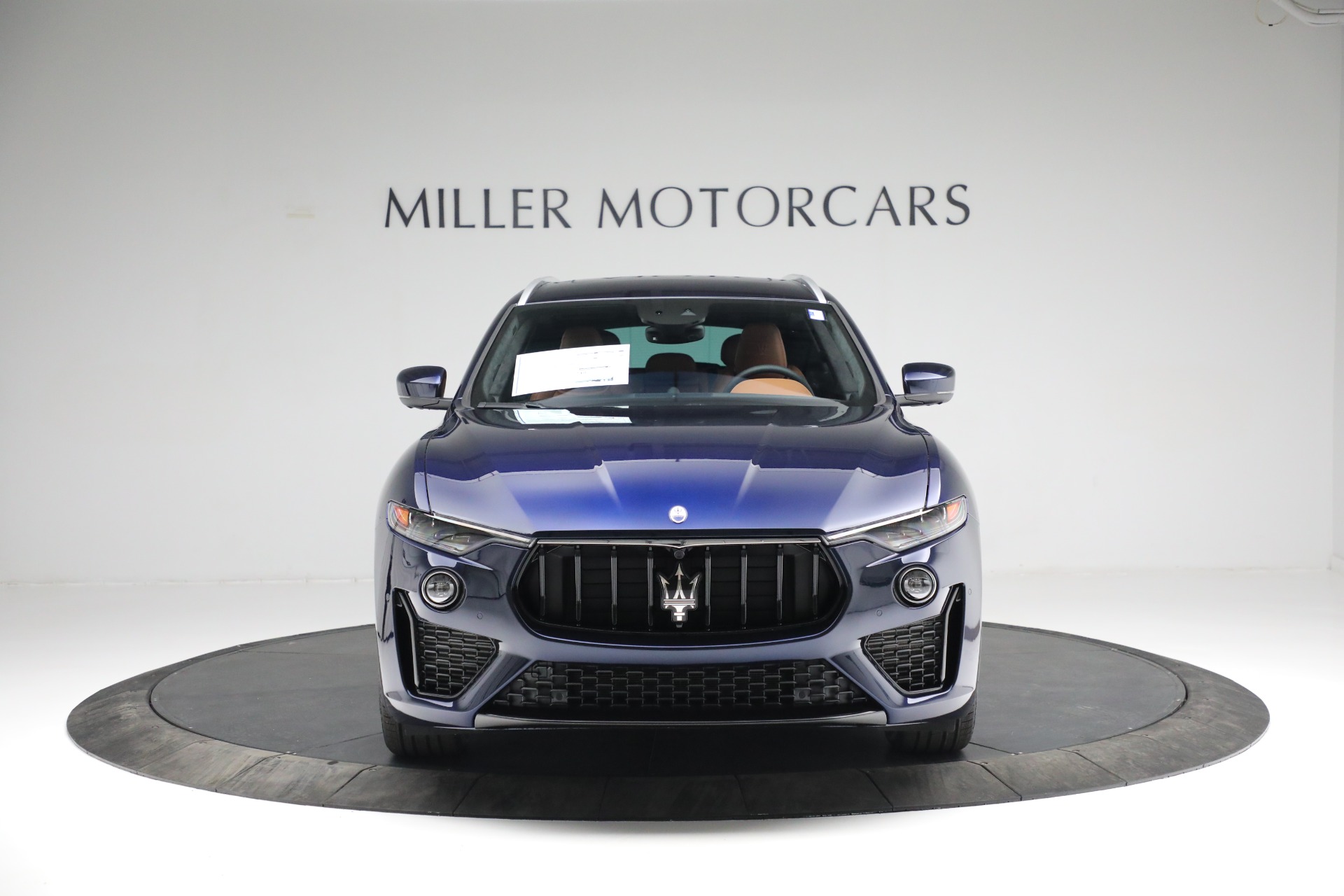 New-2022-Maserati-Levante-Modena