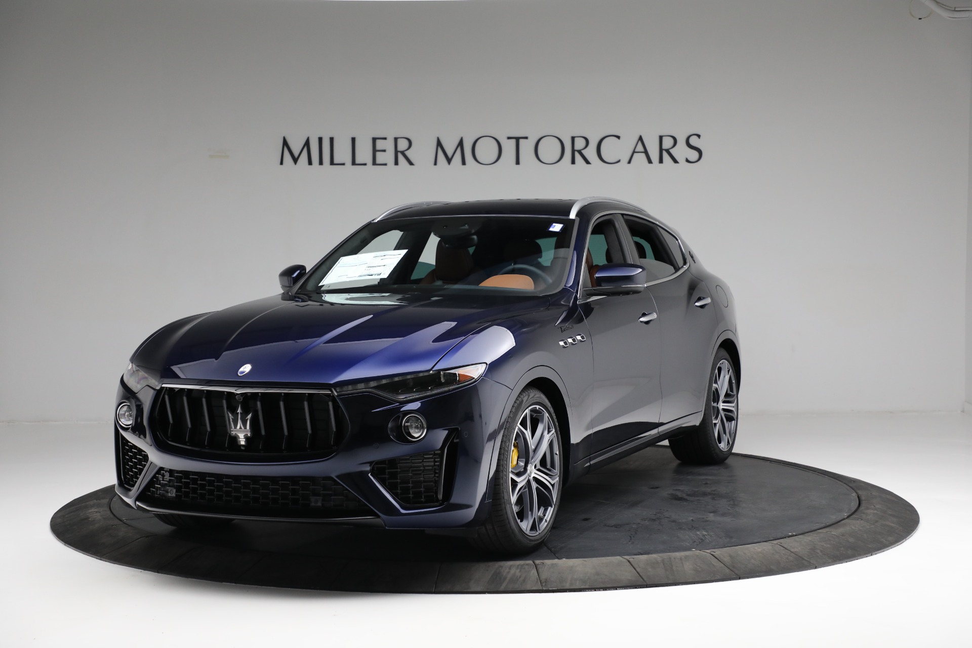 New-2022-Maserati-Levante-Modena