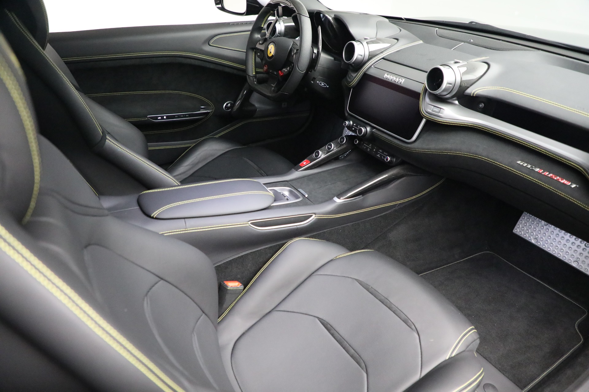 Used-2019-Ferrari-GTC4Lusso-T