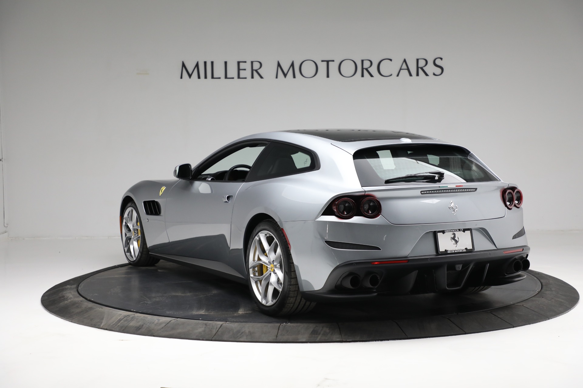 Used-2019-Ferrari-GTC4Lusso-T