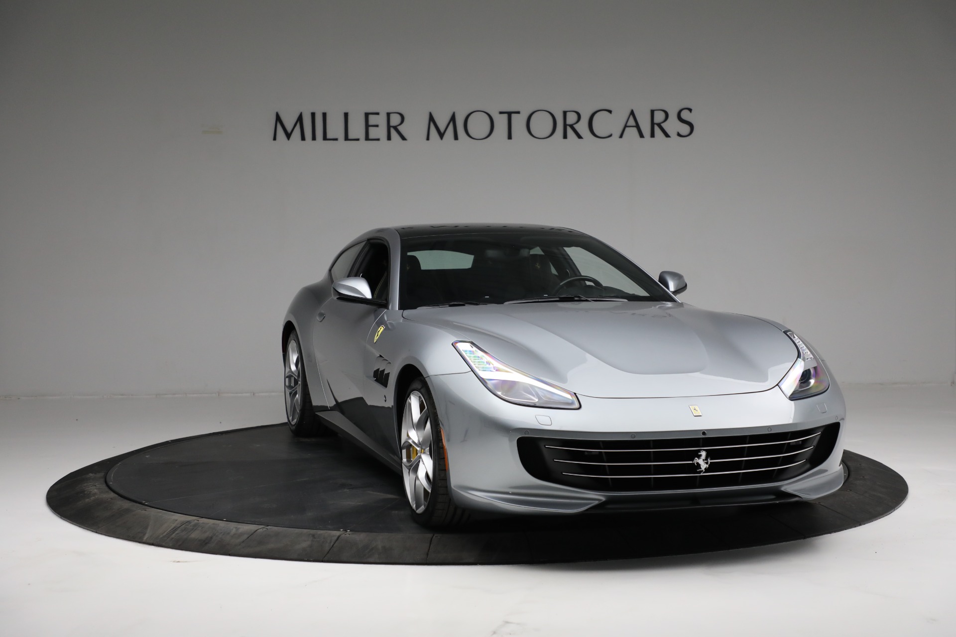 Used-2019-Ferrari-GTC4Lusso-T