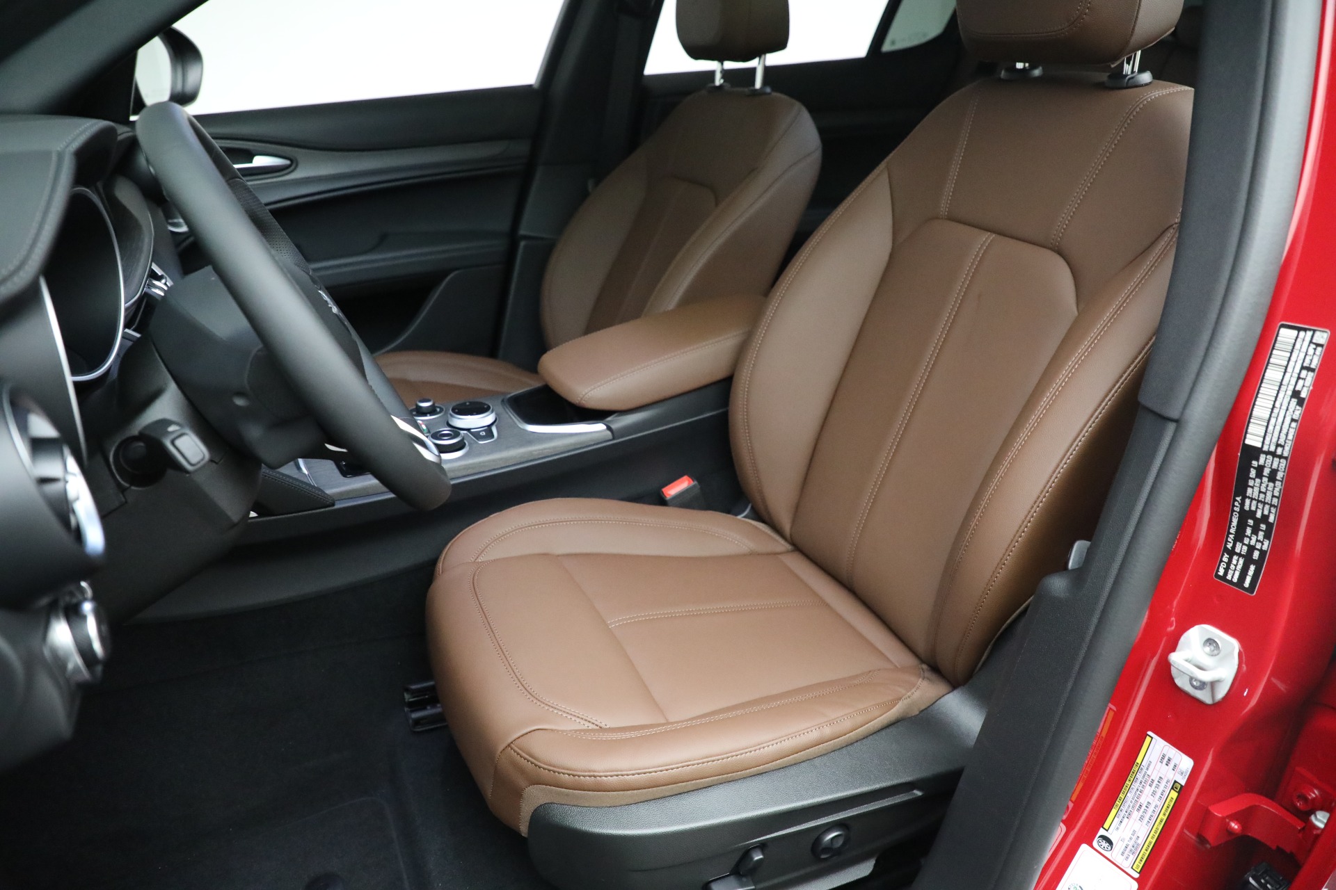 New-2022-Alfa-Romeo-Stelvio-Ti