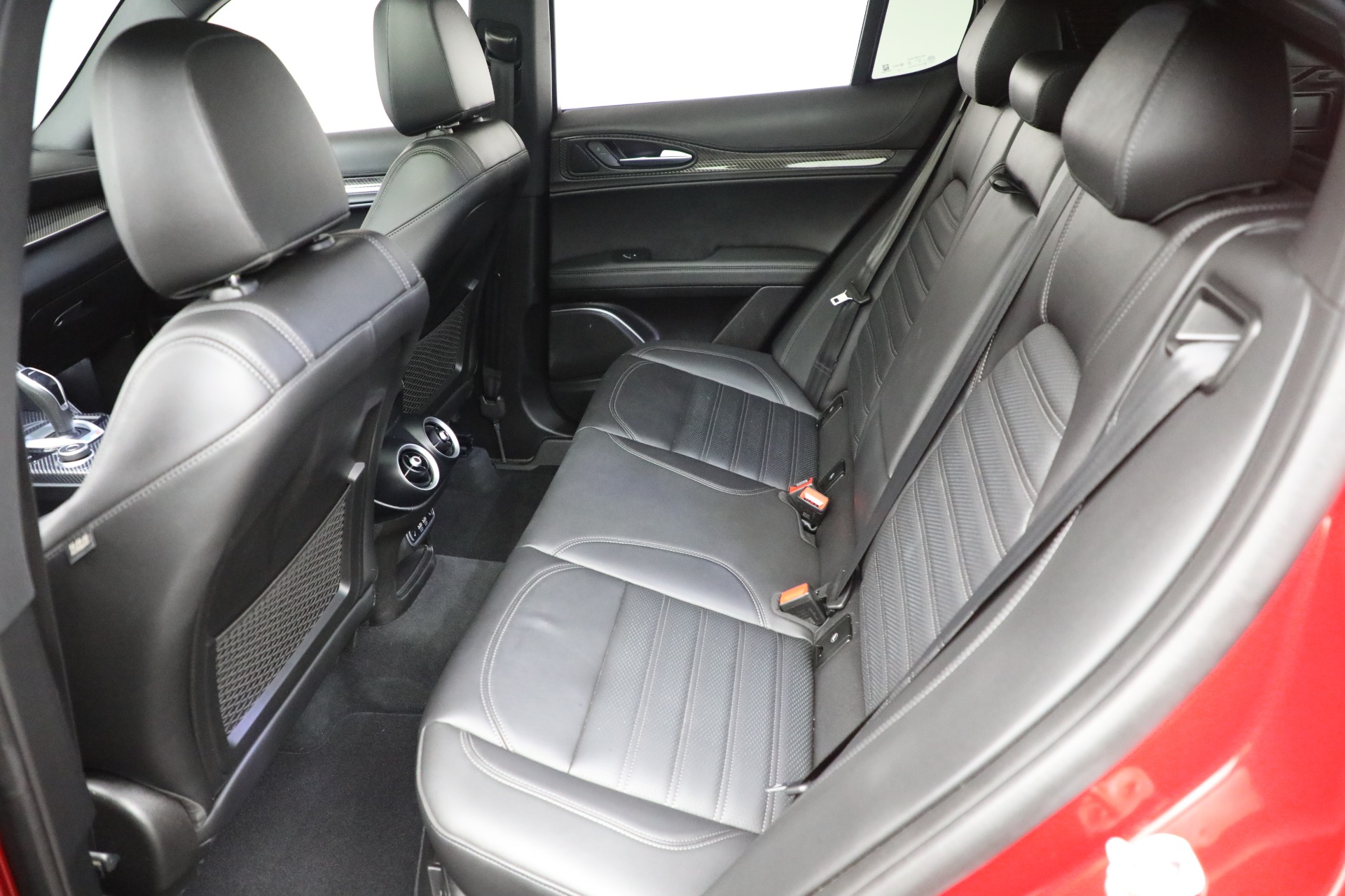 Used-2022-Alfa-Romeo-Stelvio-Quadrifoglio