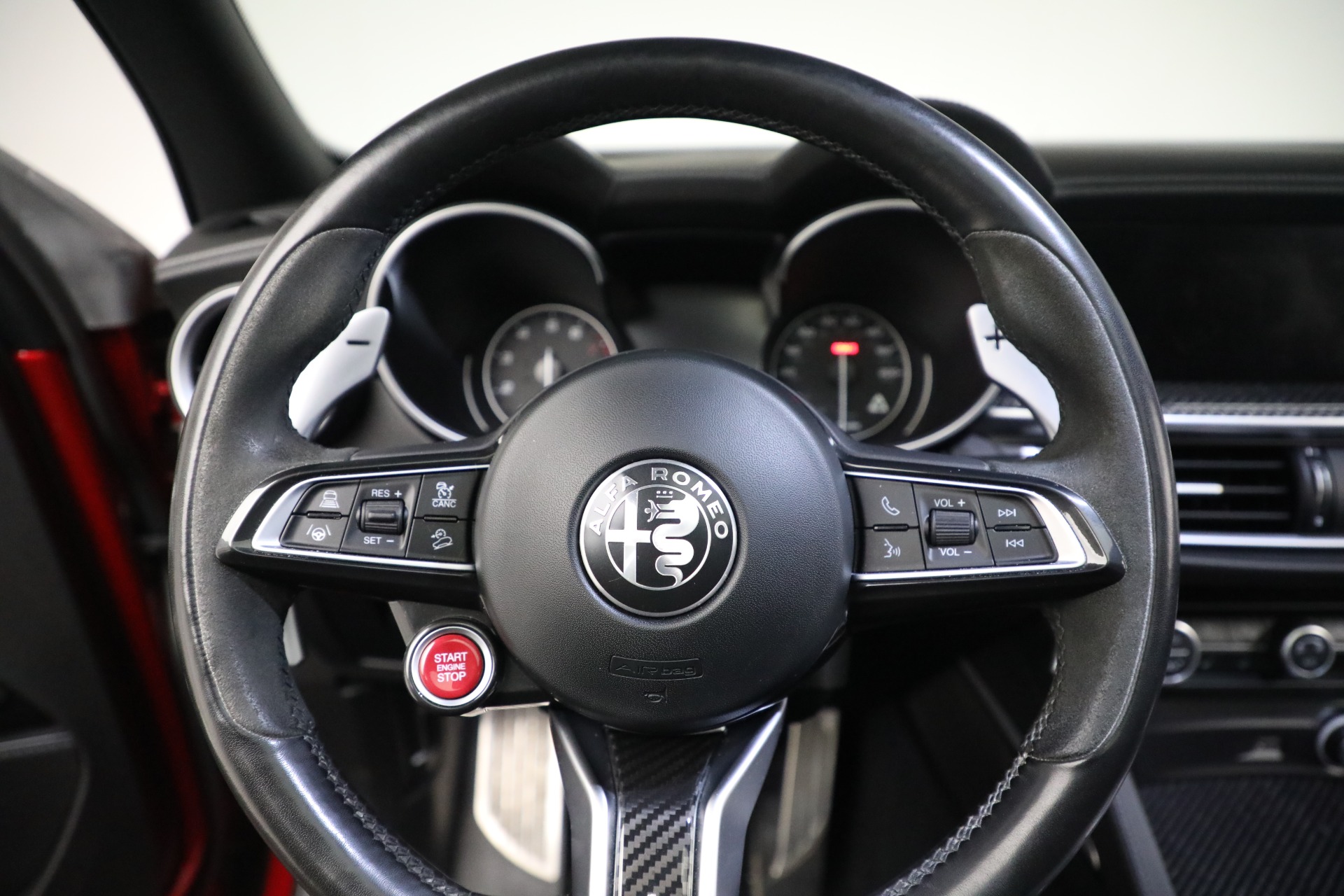 Used-2022-Alfa-Romeo-Stelvio-Quadrifoglio