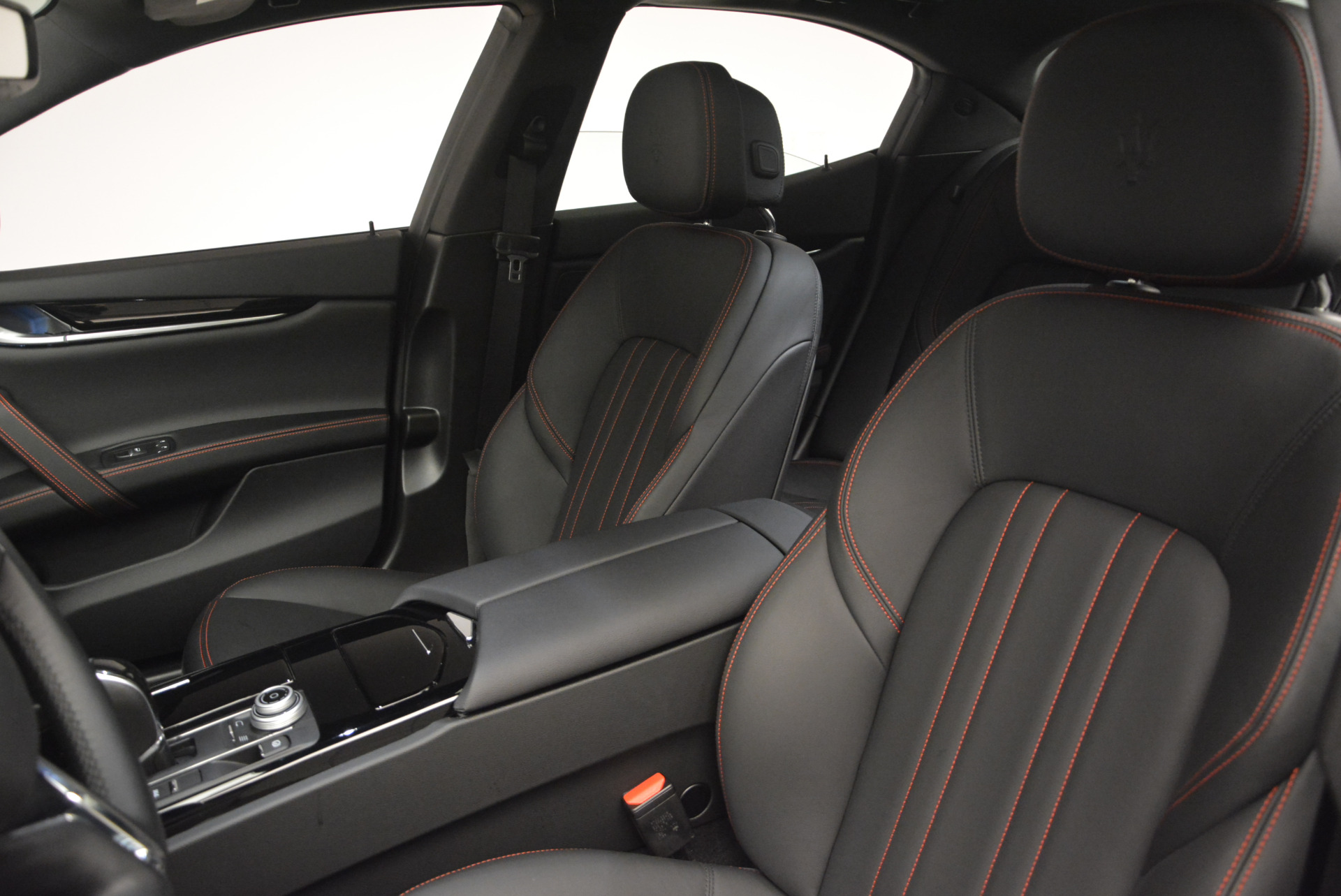 New-2017-Maserati-Ghibli-S-Q4